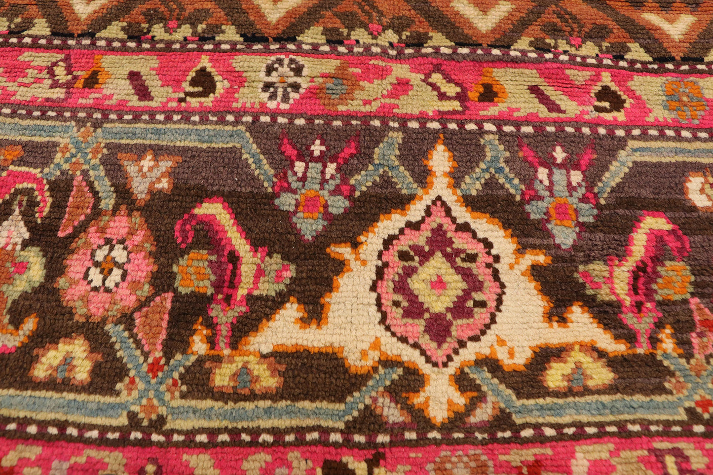 7 x 19 Antique Caucasian Karabagh Rug 77018