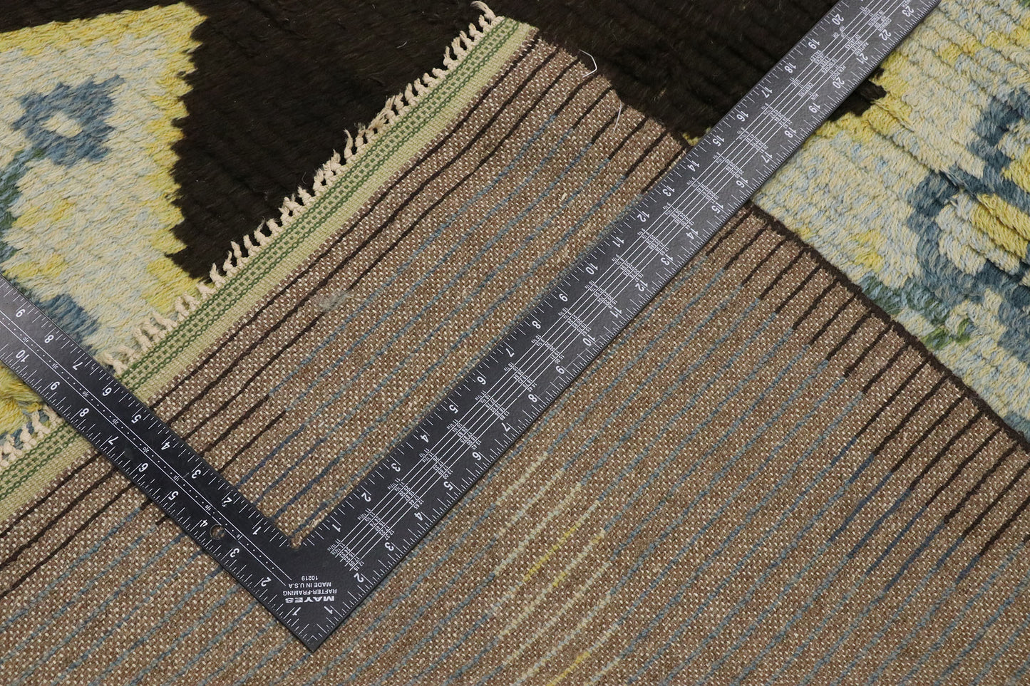 8 x 10 Vintage Swedish Rya Rug 77043
