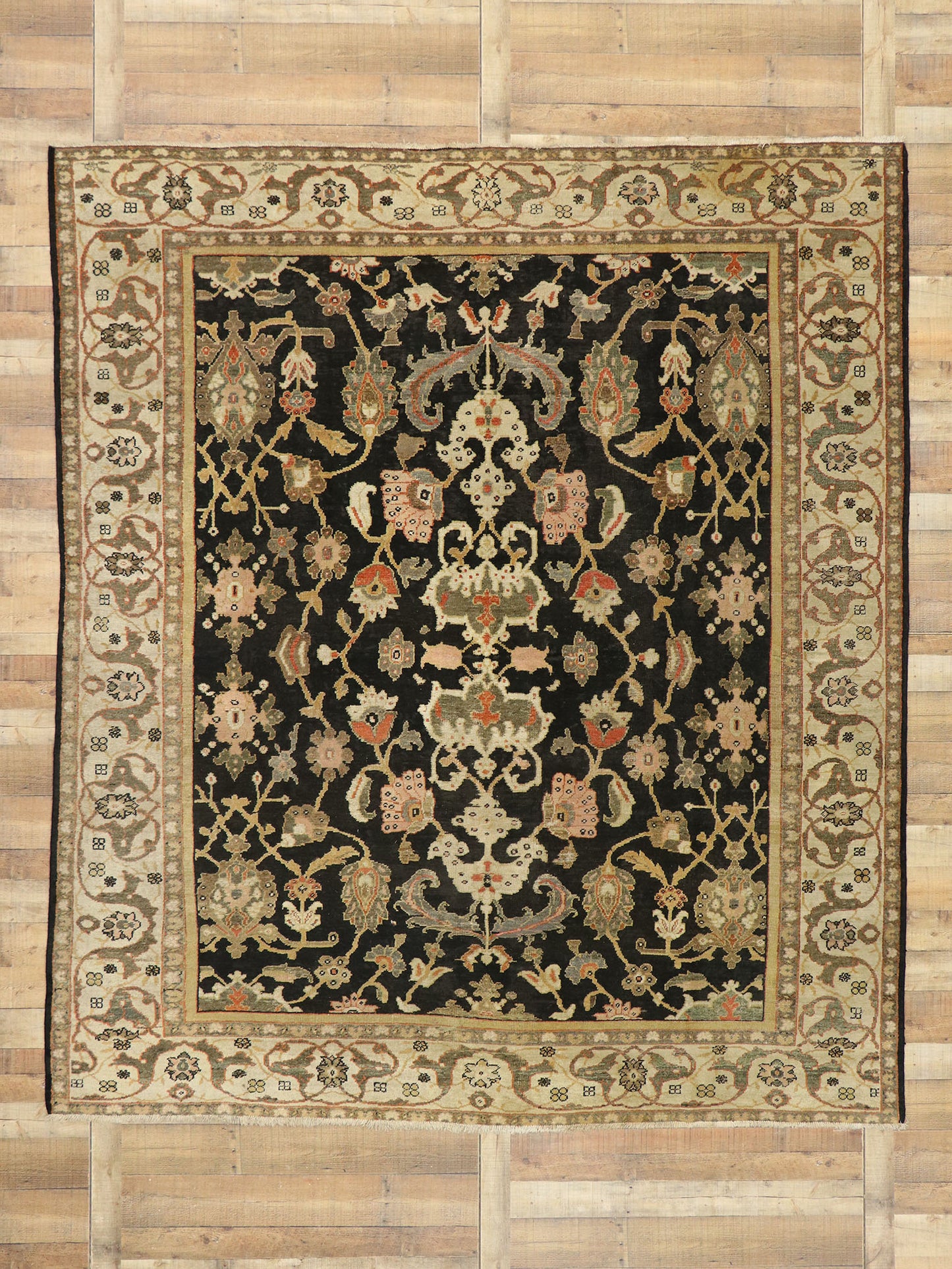 9 x 10 Antique Persian Sultanabad Rug 77104