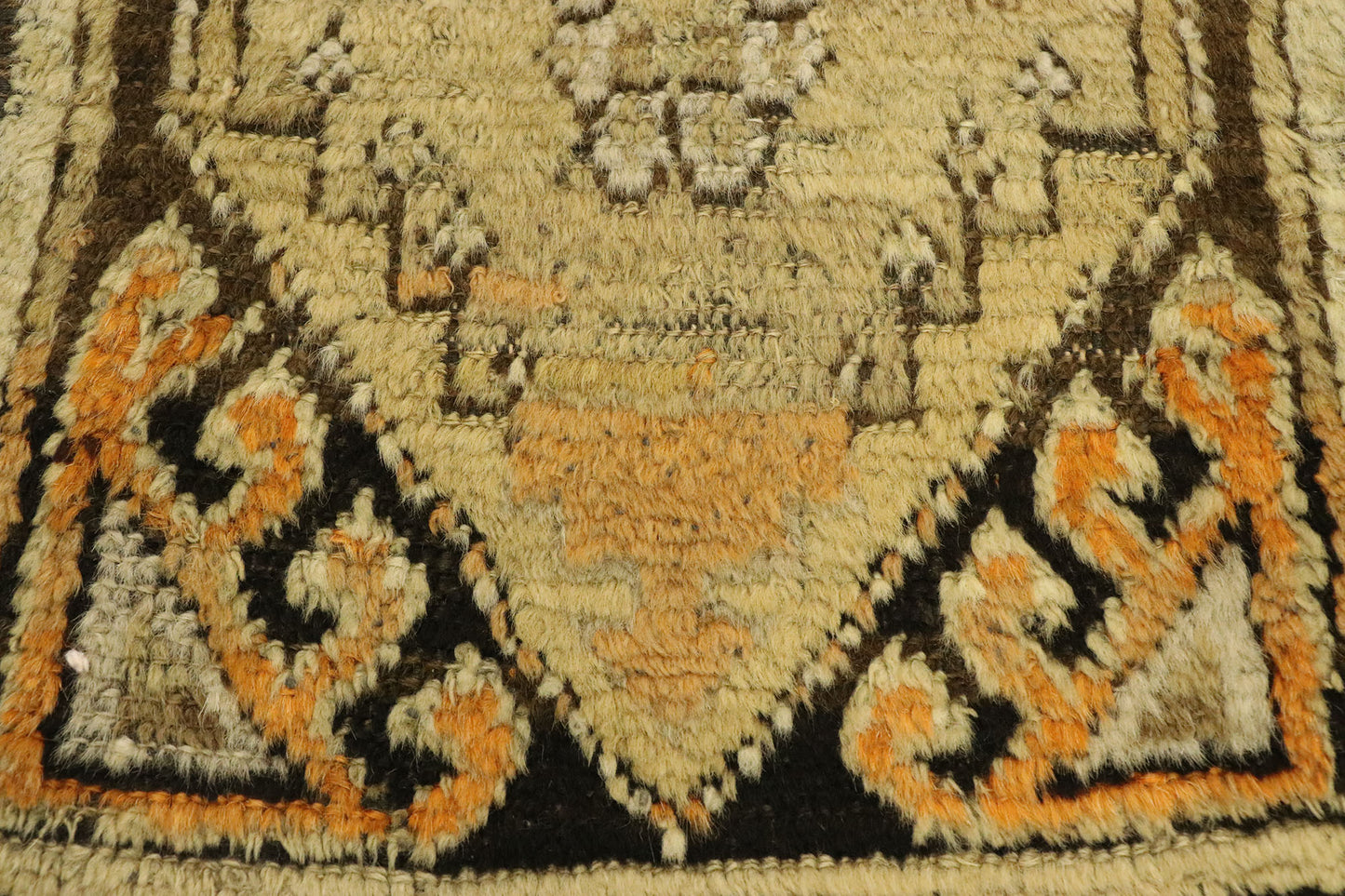 1 x 2 Antique Turkish Oushak Rug 77166