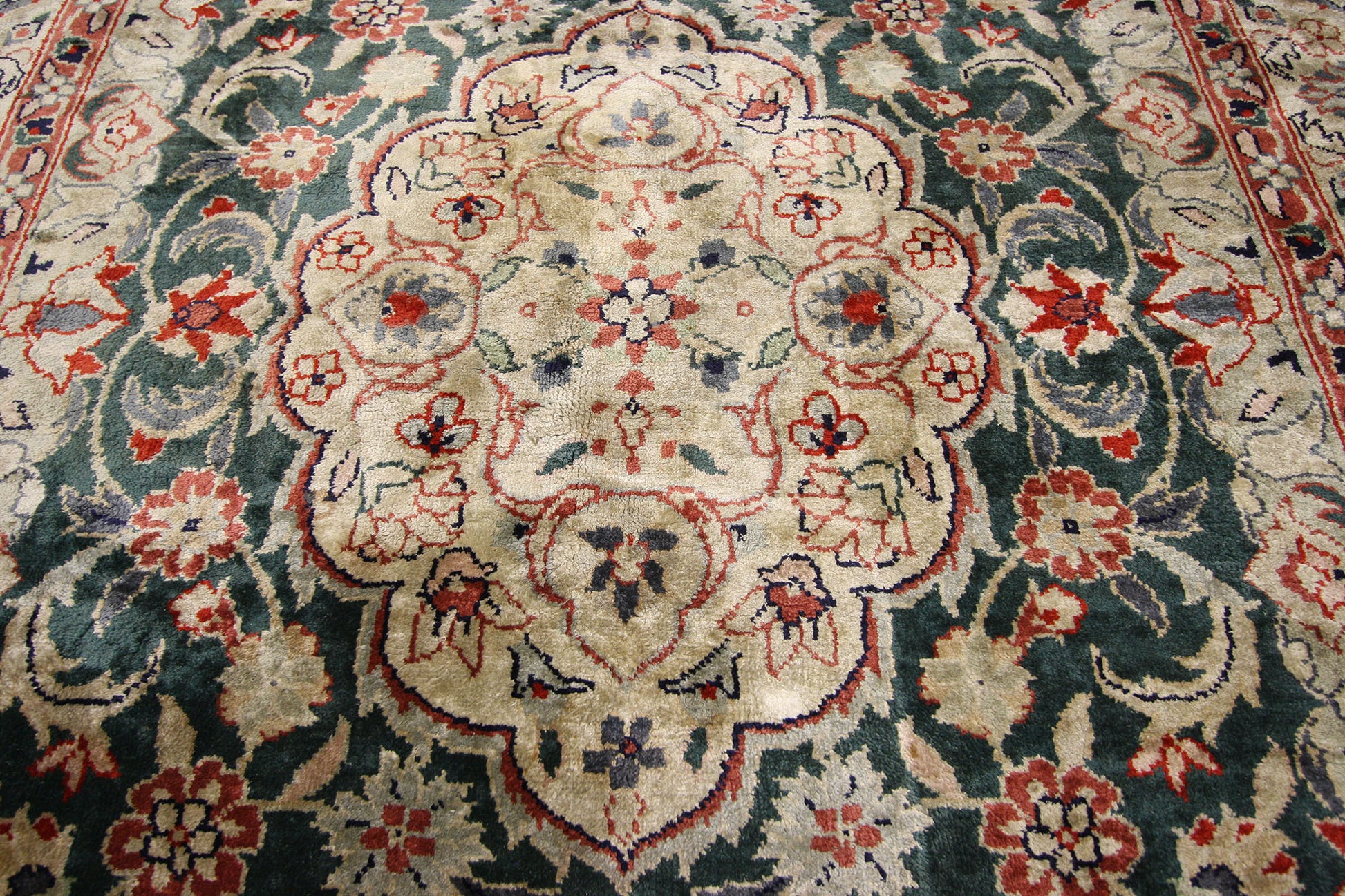 4 x 6 Vintage Chinese Tabriz Rug 77172