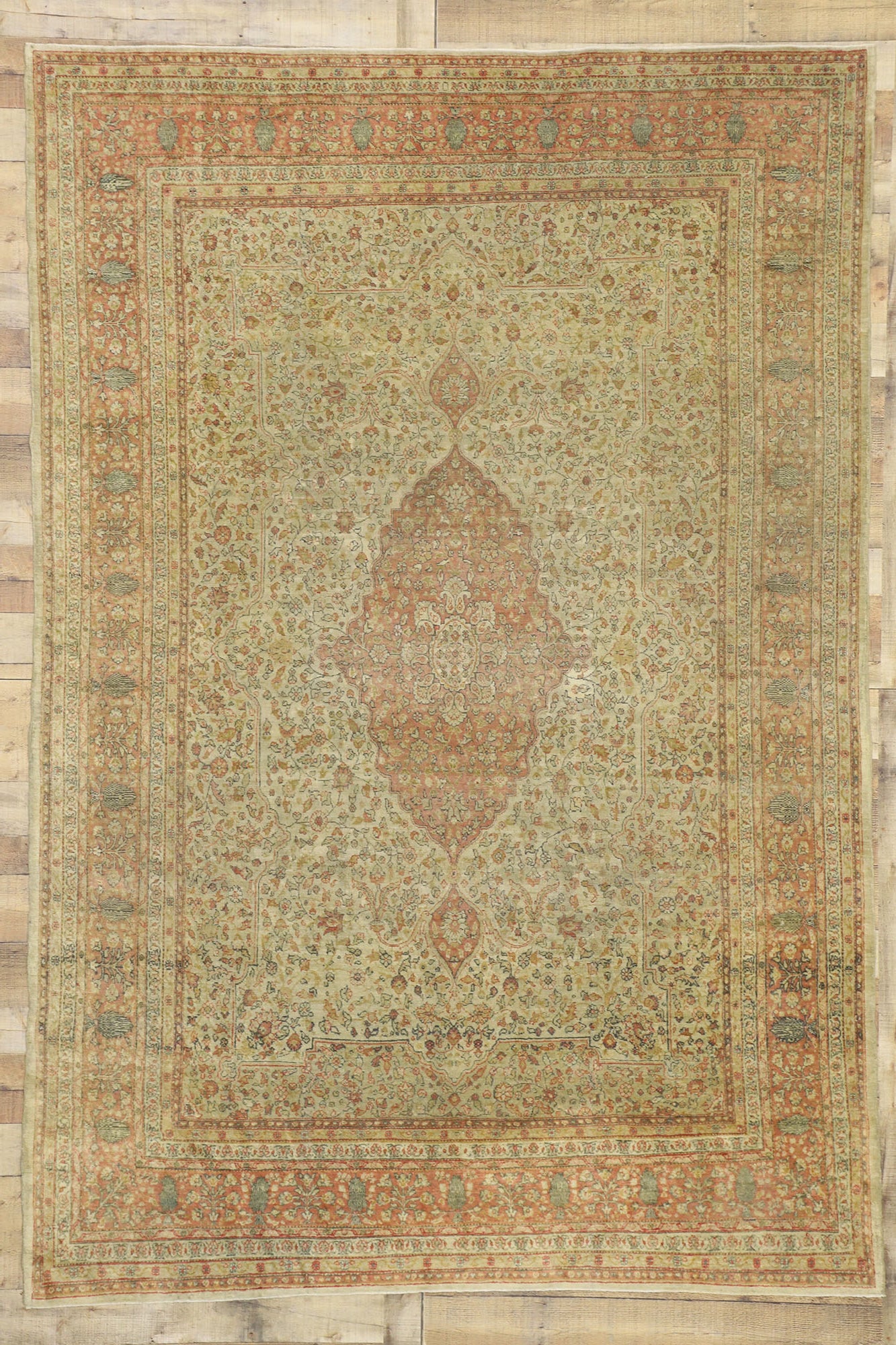 7 x 10 Antique Sivas Rug 77293