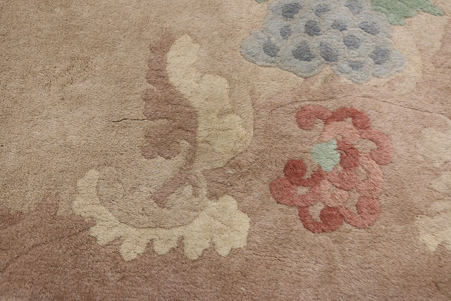 4 x 7 Antique Chinese Art Deco Rug 77328