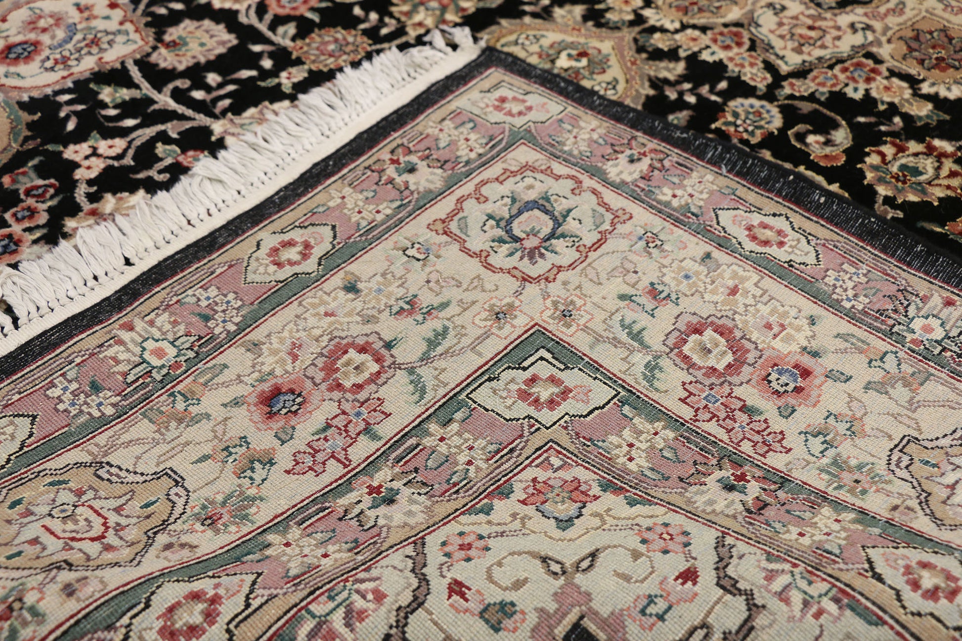 6 x 9 Vintage Chinese Tabriz Rug 77329