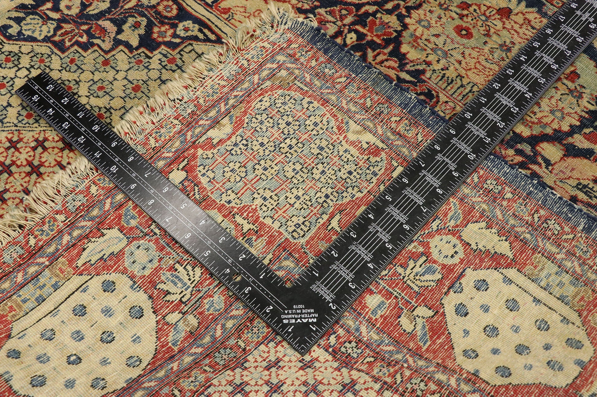 5 x 6 Antique Persian Kashan Mille-fleurs Prayer Rug 77461