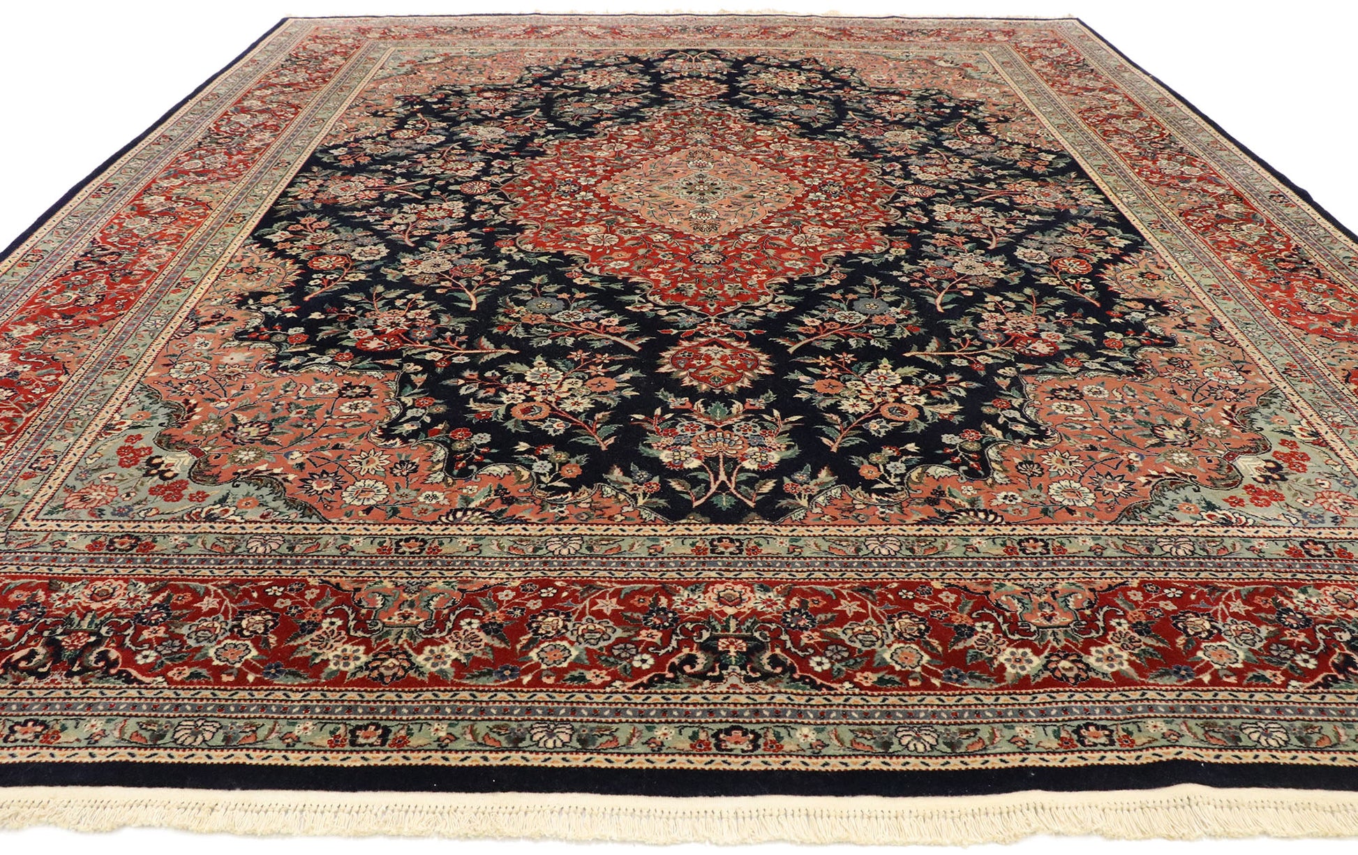 8 x 10 Vintage Chinese Floral Rug 77465