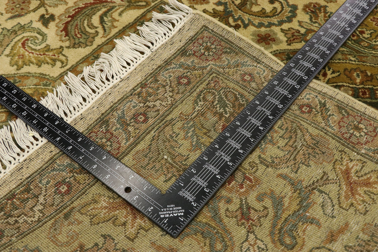 8 x 10 Vintage Indian Botanical Rug 77479