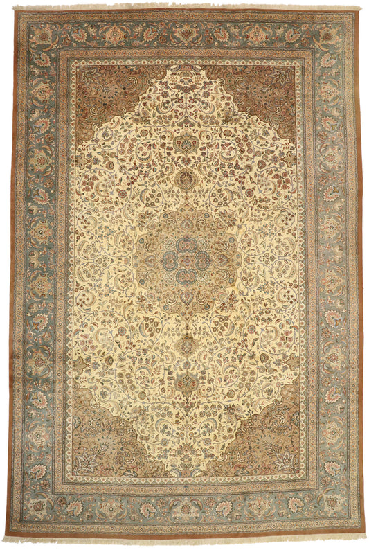 13 x 20 Vintage Persian Tabriz Rug 77499