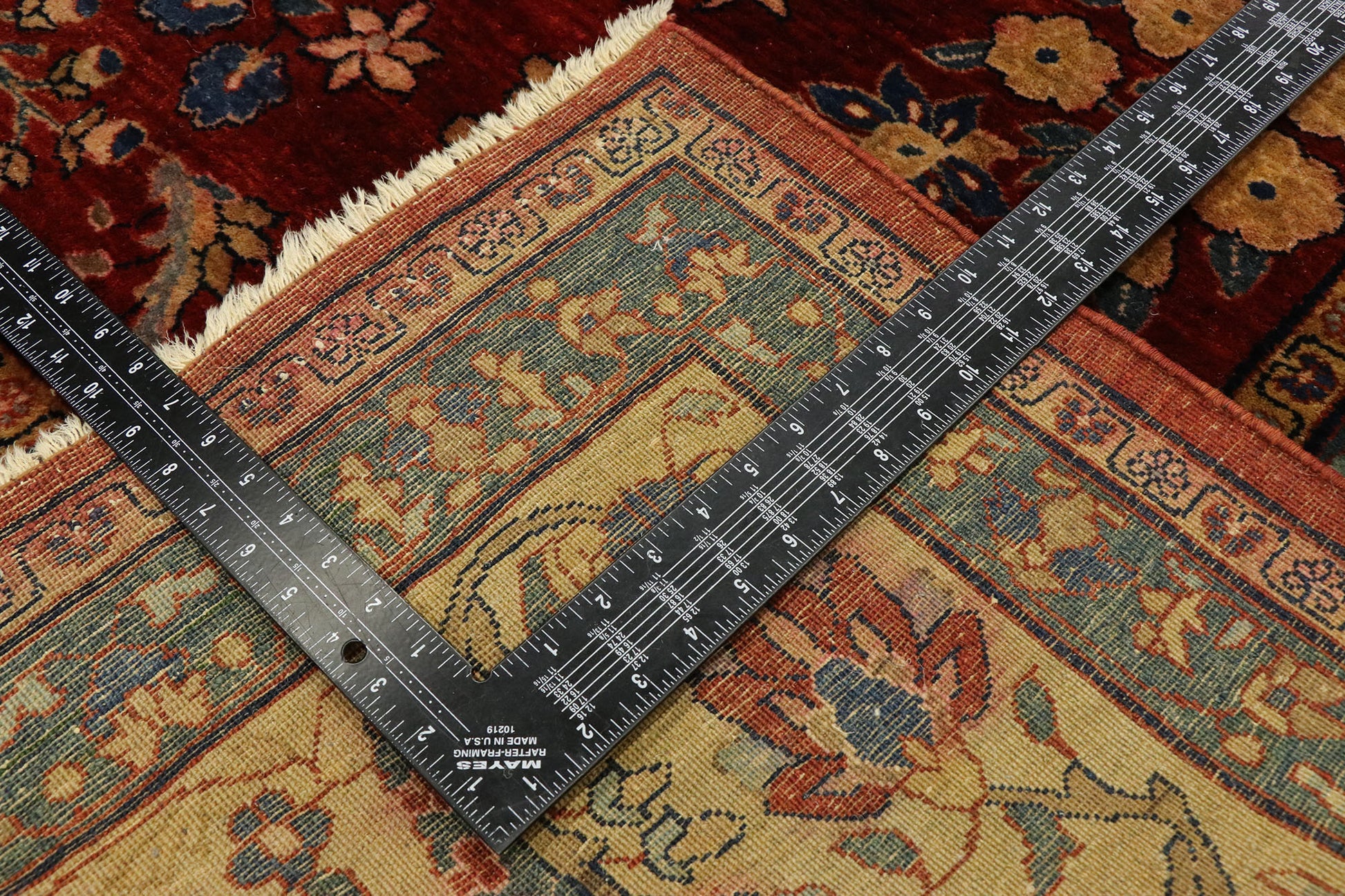 9 x 12 Antique Persian Mohajeran Sarouk Rug 77516