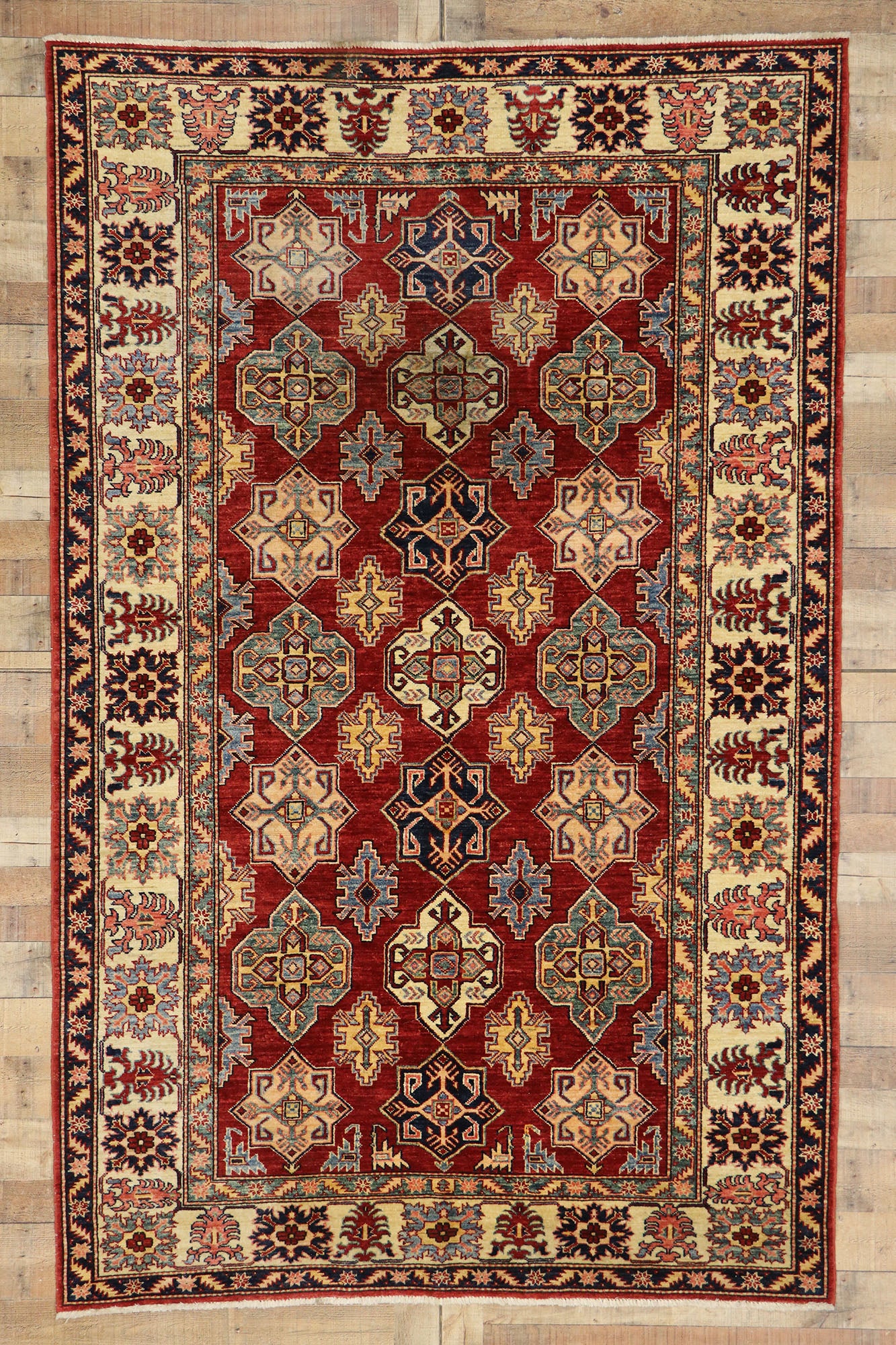 6 x 9 Vintage Pakistani Rug 77532