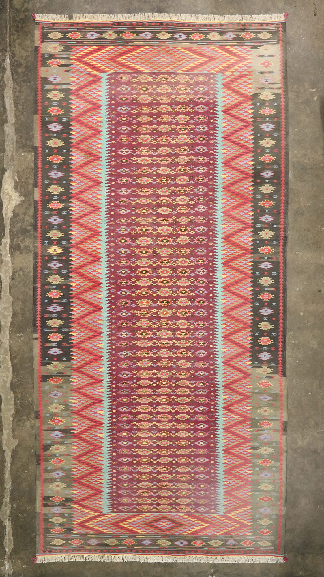 10 x 21 Vintage Indian Dhurrie Rug 77540