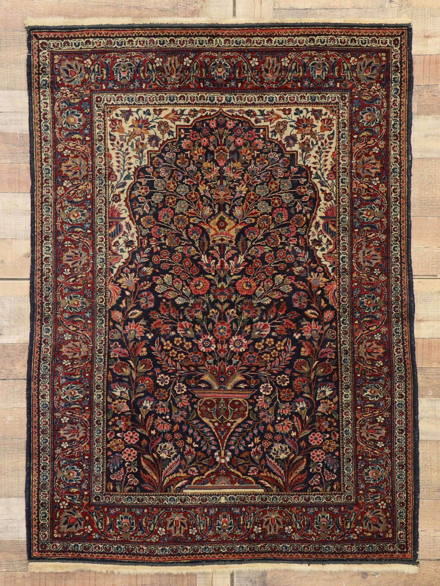4 x 5 Antique Persian Kashan Vase Prayer Rug 77549