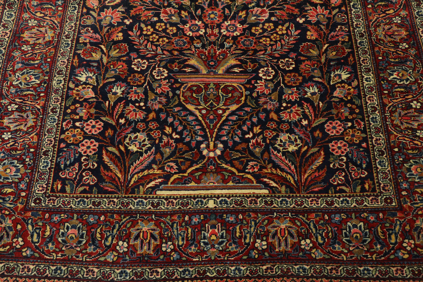 4 x 5 Antique Persian Kashan Vase Prayer Rug 77549