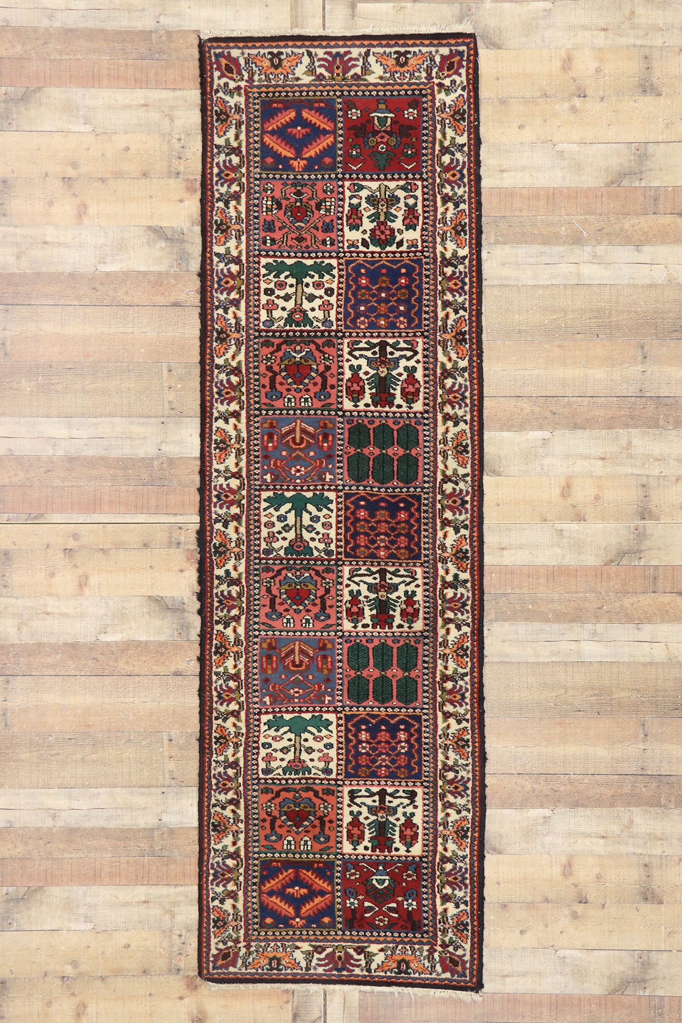 3 x 9 Vintage Persian Bakhtiari Rug 77595