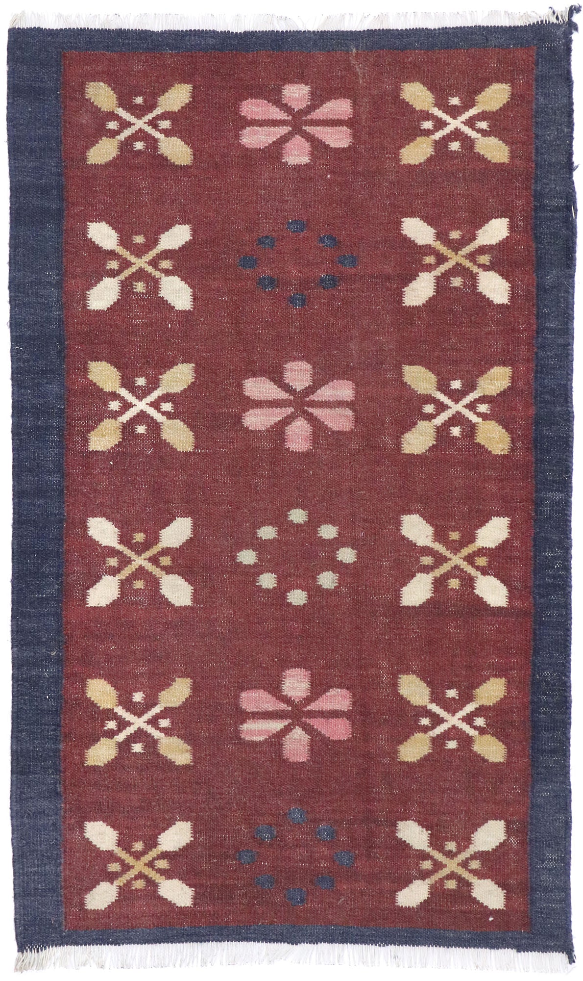 3 x 4 Vintage Romanian Kilim Rug 77649