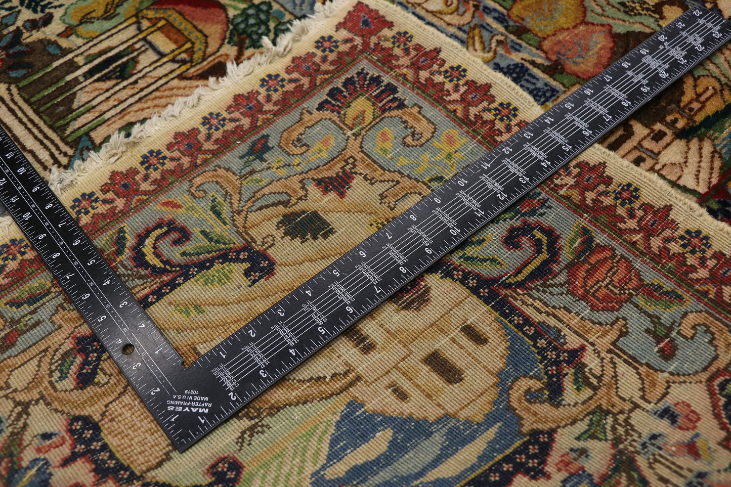 11 x 15 Antique Persian Tabriz Pictorial Rug 77660