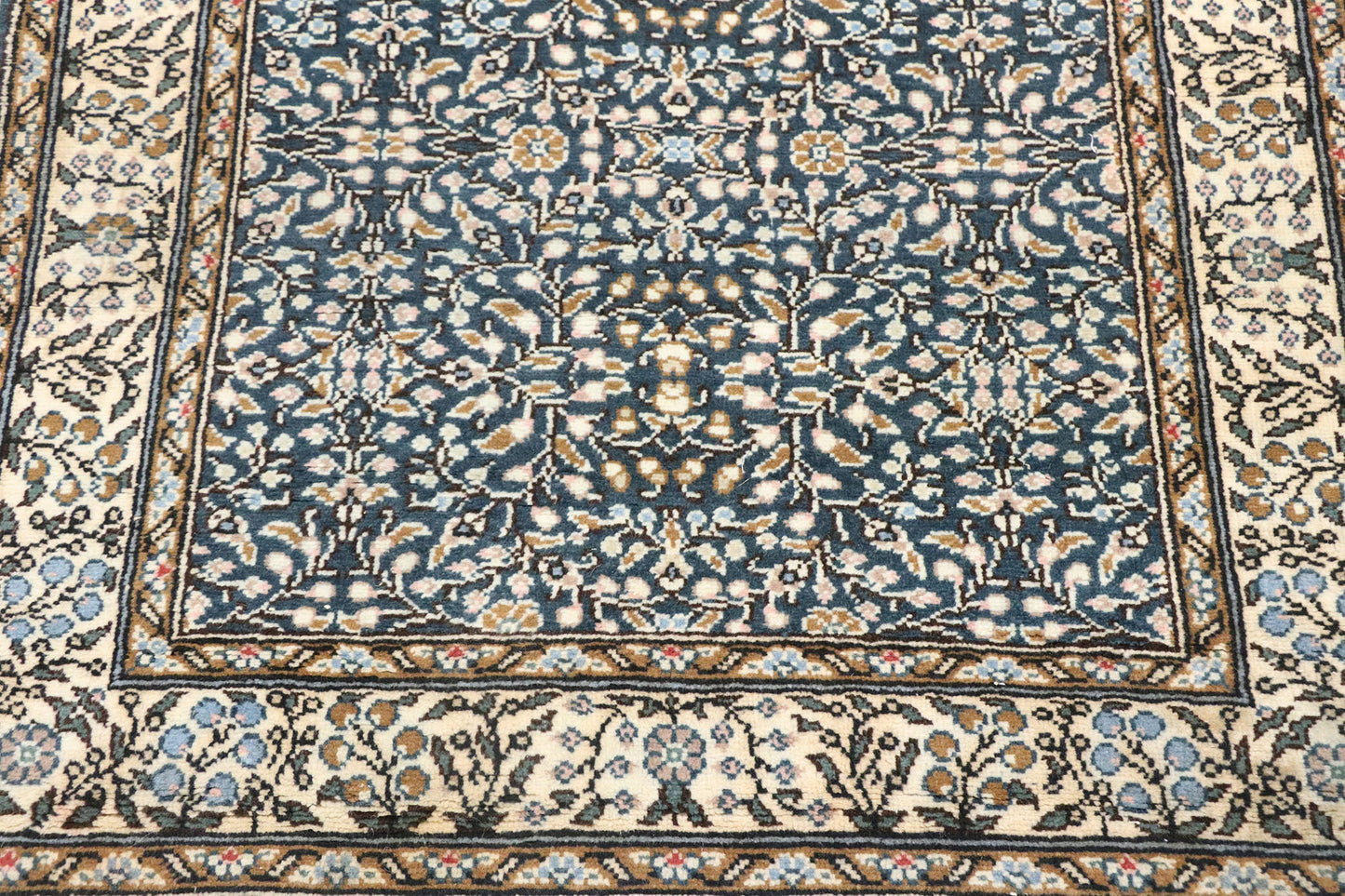 3 x 4 Vintage Turkish Sivas Rug 77690