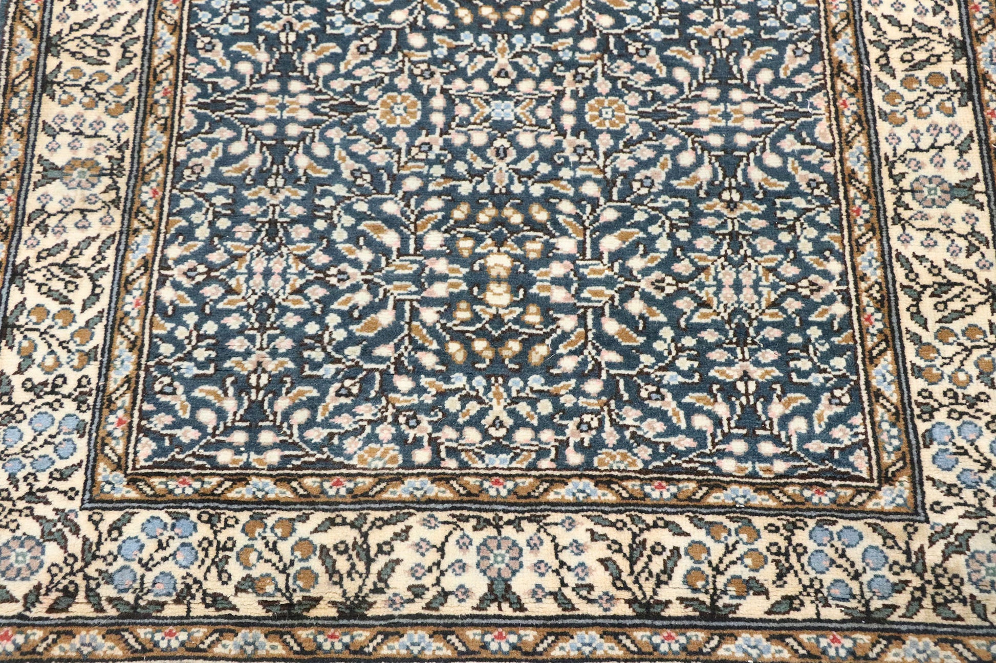 3 x 4 Vintage Turkish Sivas Rug 77690