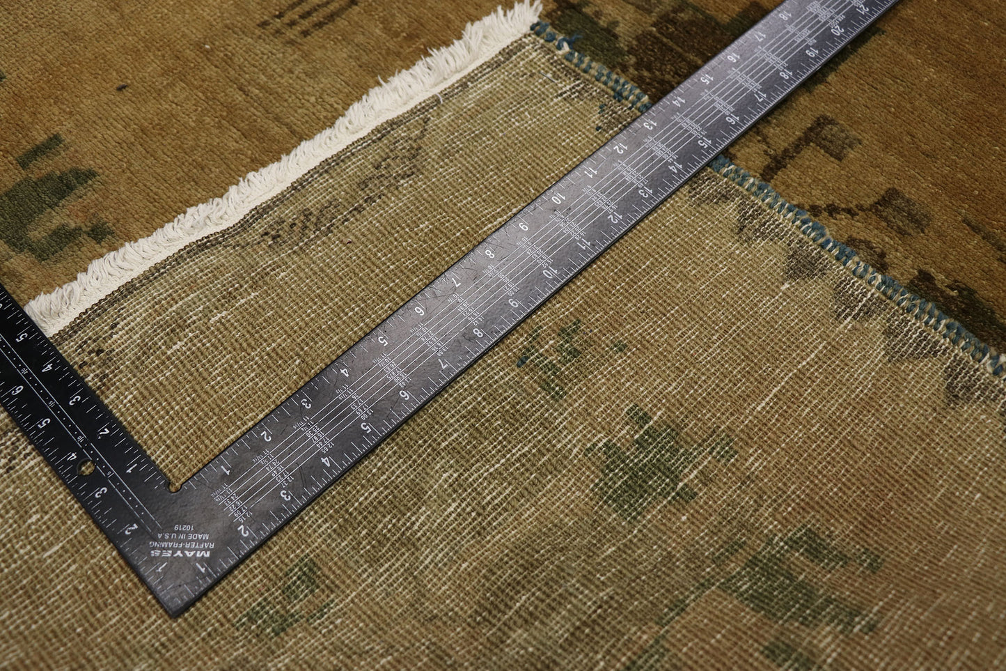 4 x 10 Vintage Turkish Oushak Runner 77701