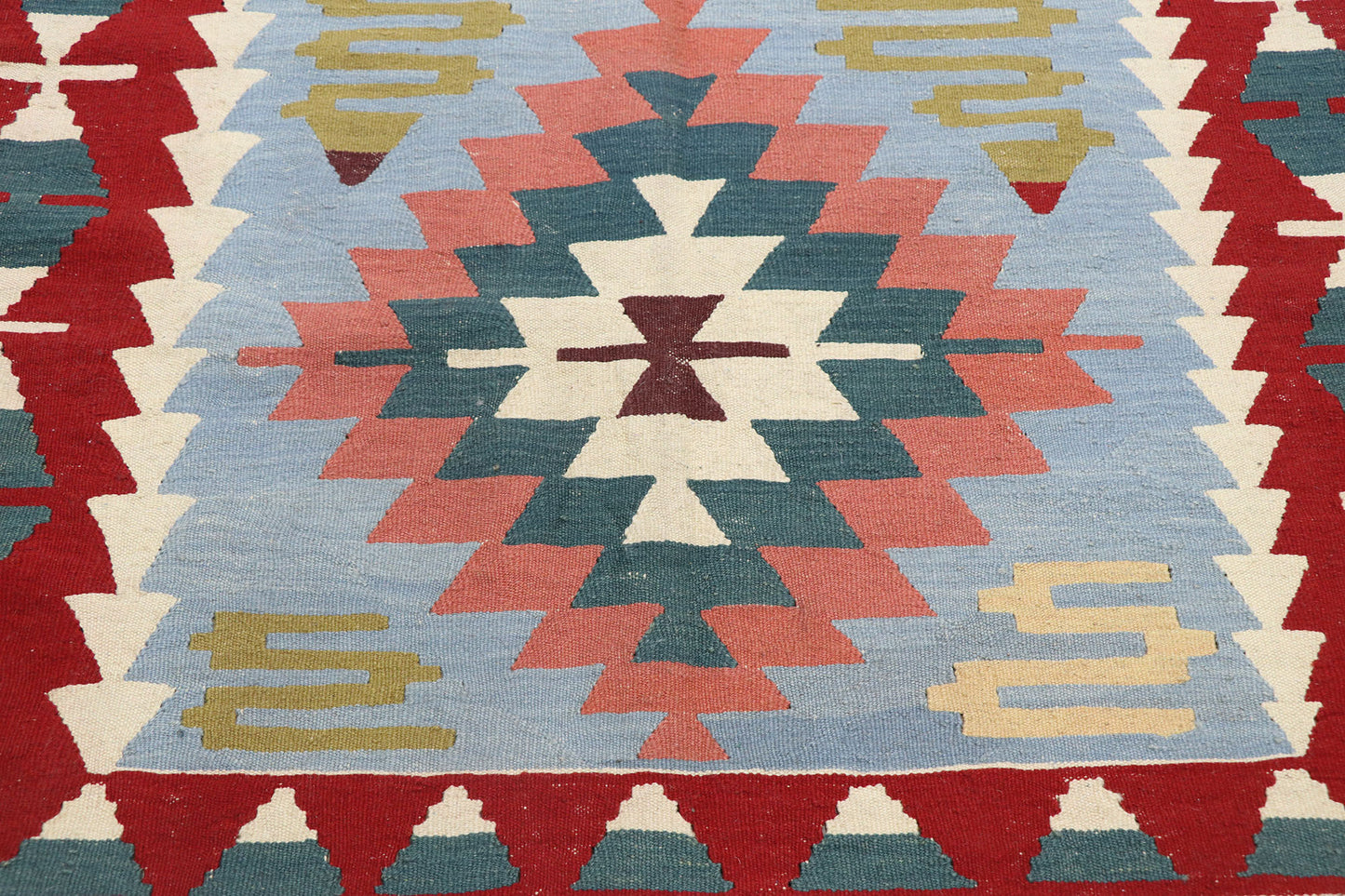 4 x 6 Vintage Persian Shiraz Kilim Rug 77807