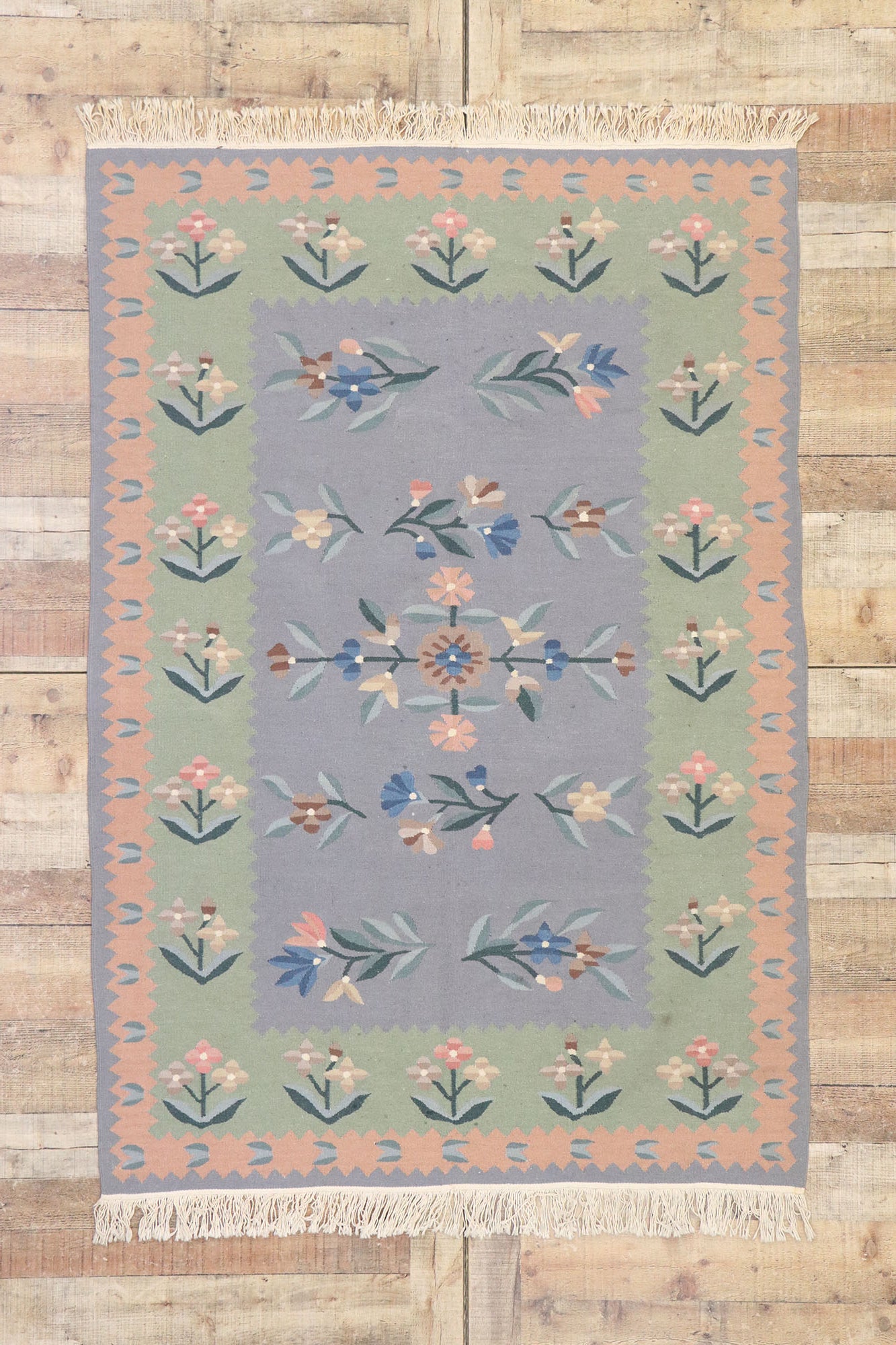 4 x 6 Vintage Floral Kilim Rug 77818