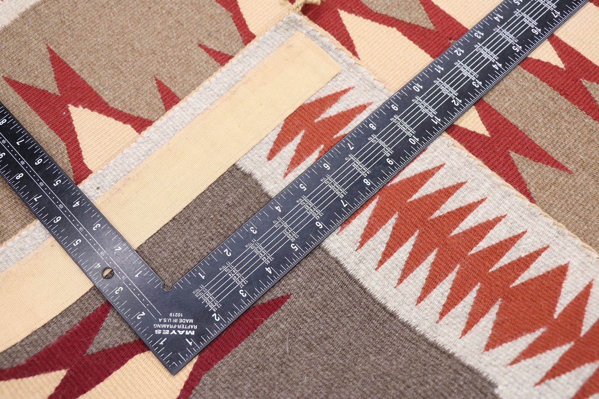 3 x 4 Vintage Eye Dazzler Navajo Rug 77867