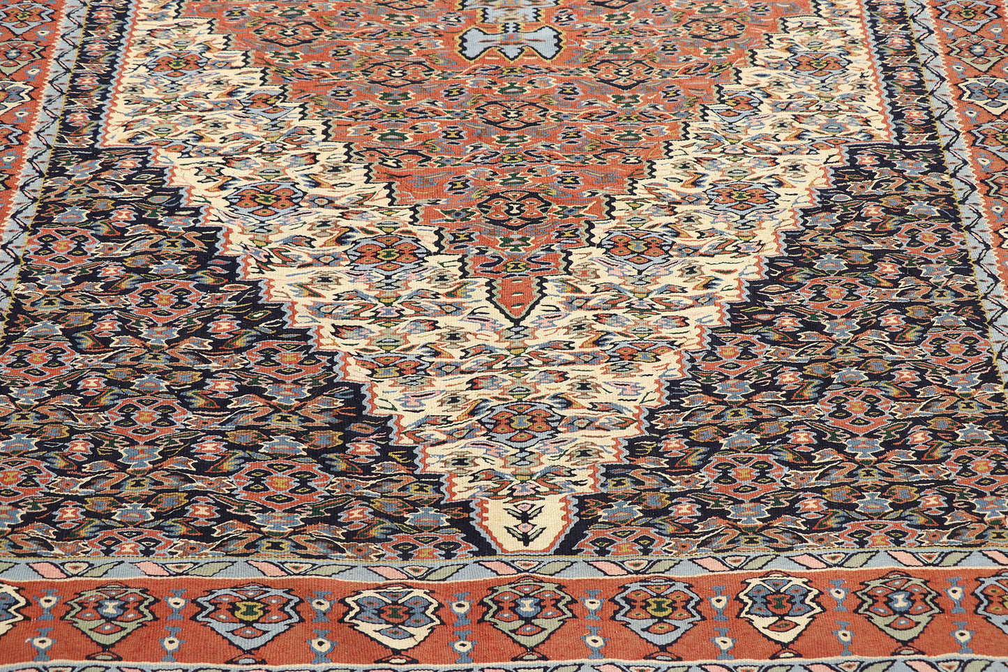 5 x 8 Vintage Persian Senneh Kilim Rug 77929