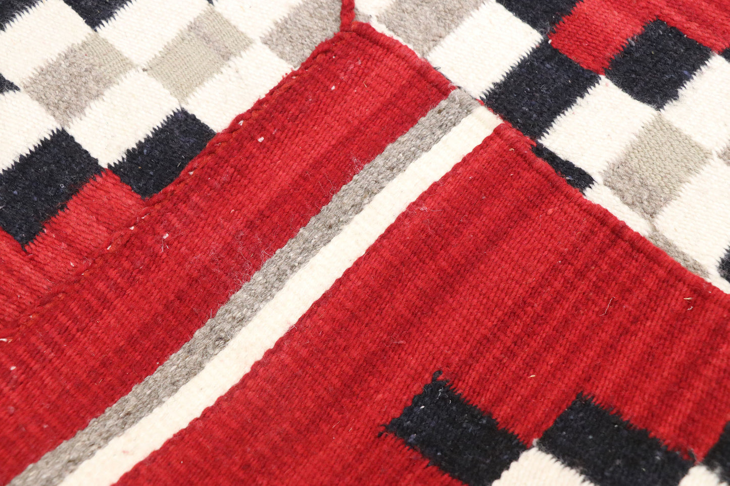 2 x 5 Vintage Eye Dazzler Navajo Rug 77958