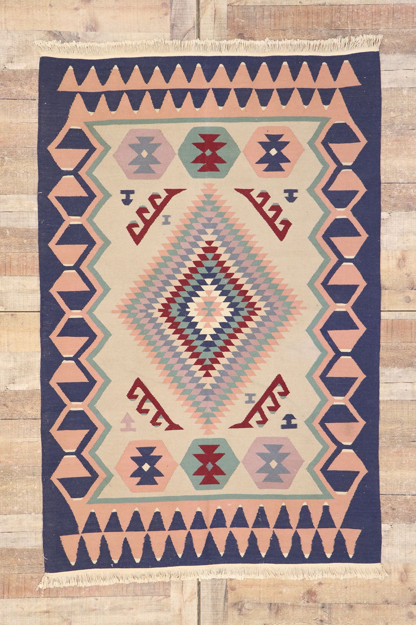 4 x 6 Vintage Persian Shiraz Kilim Rug 77987