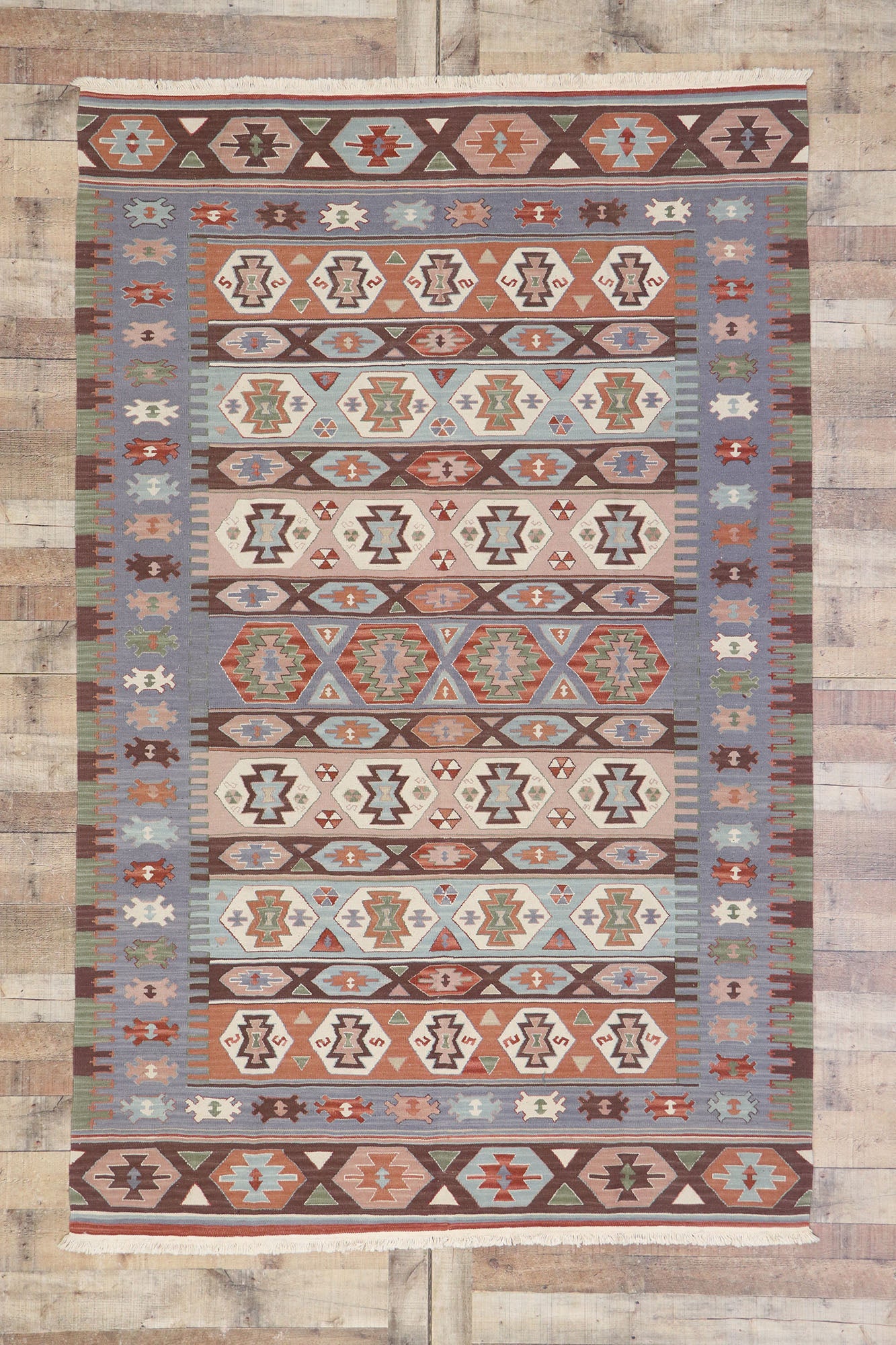 6 x 9 Vintage Persian Shiraz Kilim Rug 78054