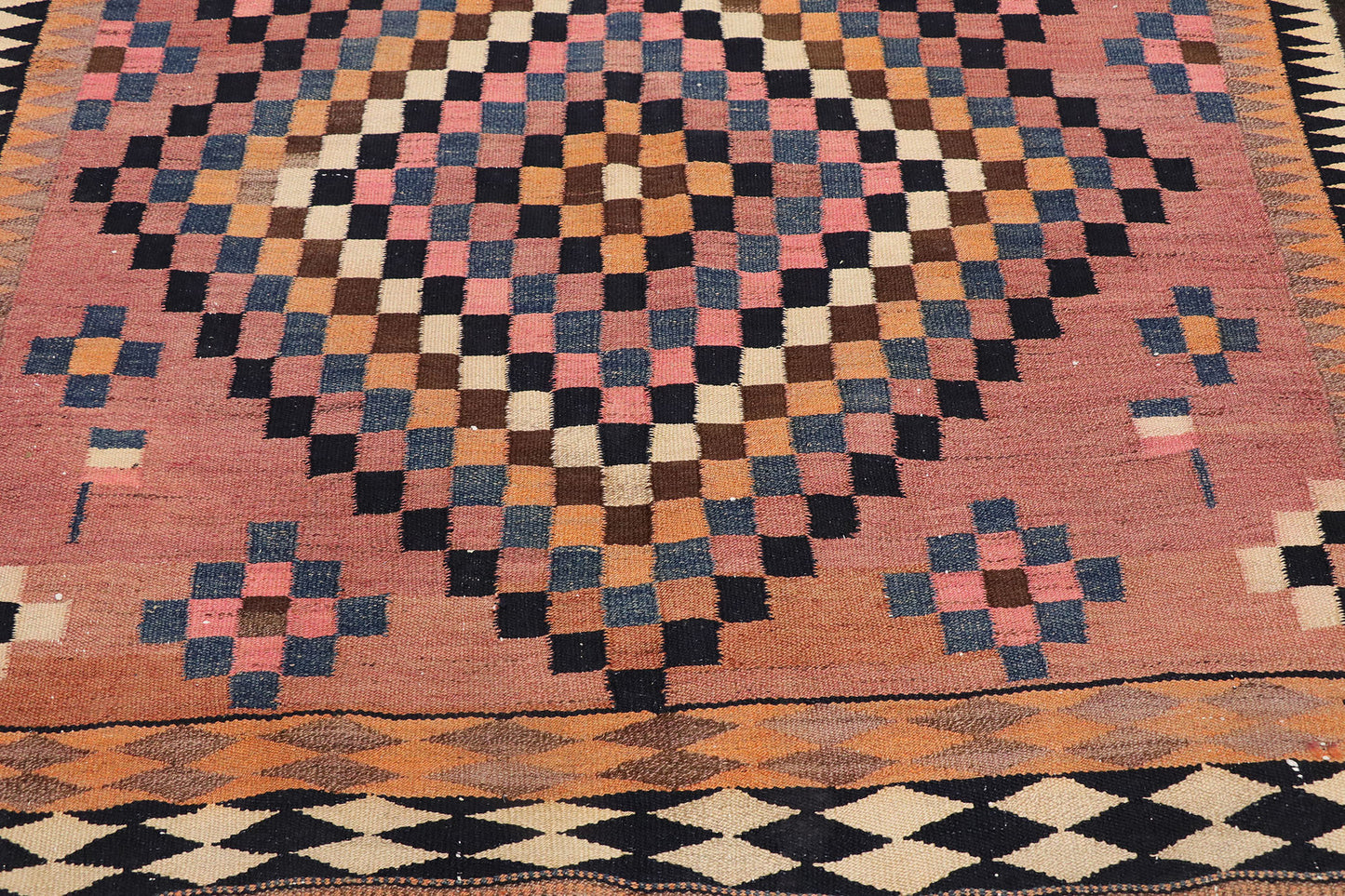 5 x 11 Vintage Persian Shiraz Kilim Rug 78056