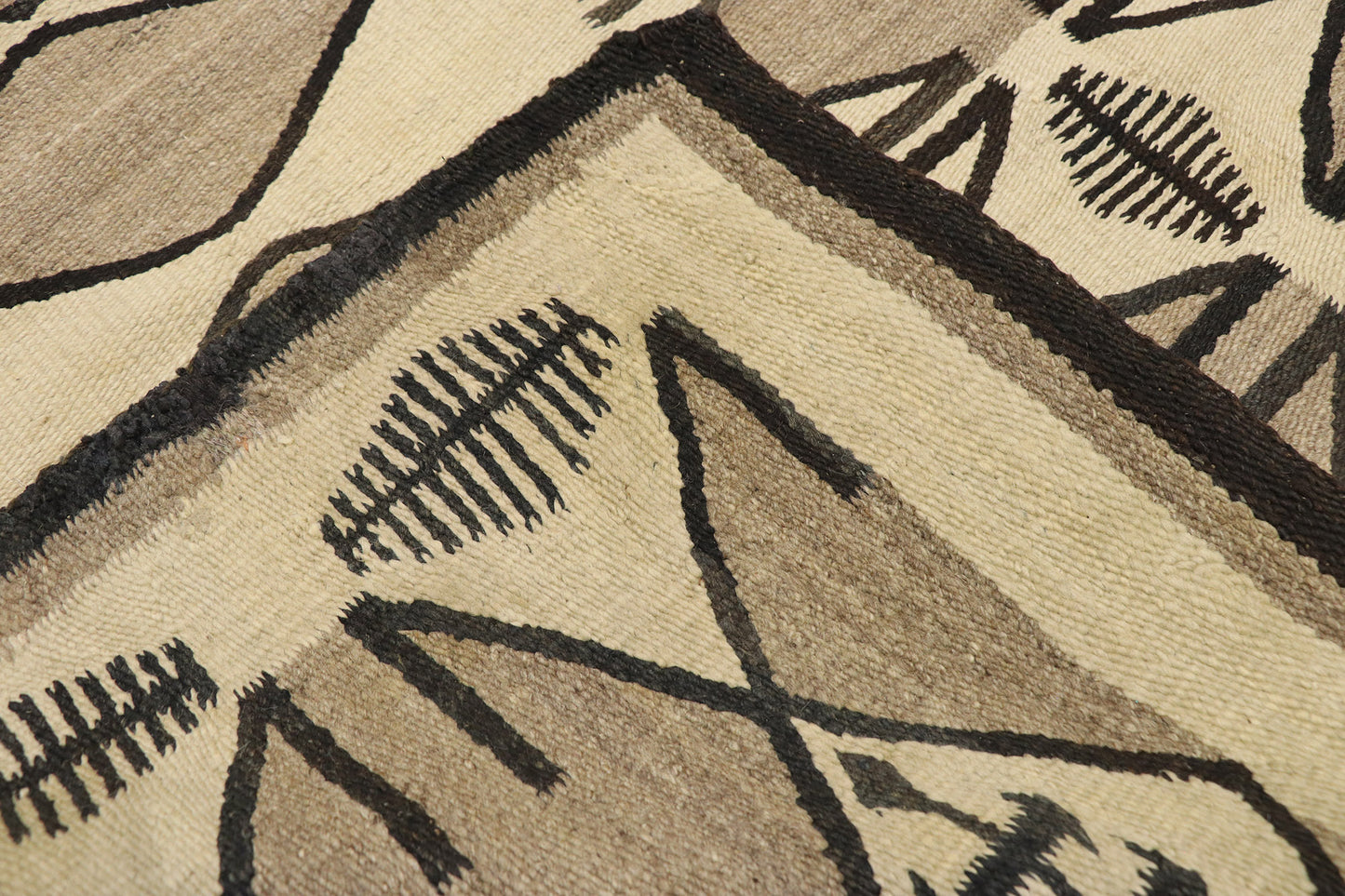 5 x 7 Vintage Navajo Kilim Rug 78101