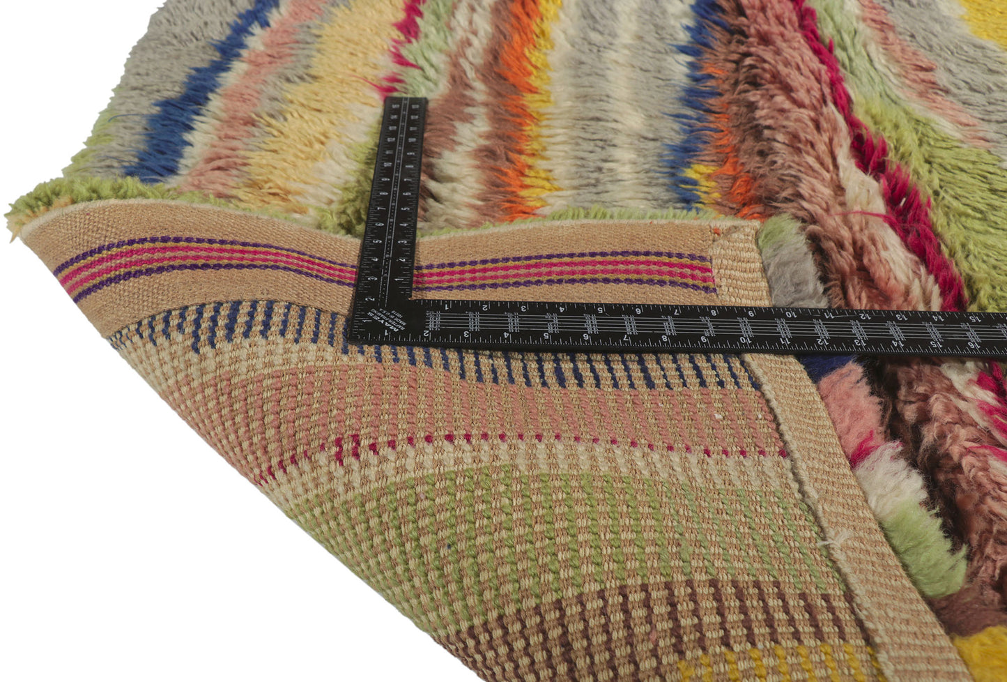 4 x 5 Vintage Swedish Rya Rug 78165