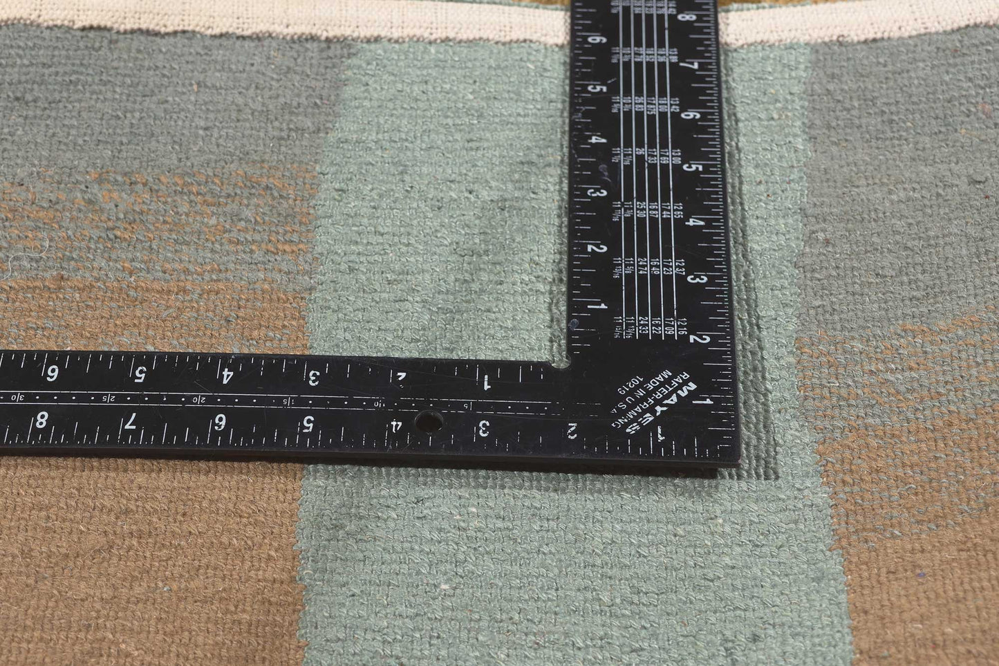 8 x 10 Tibetan Wool and Silk Rug 78533