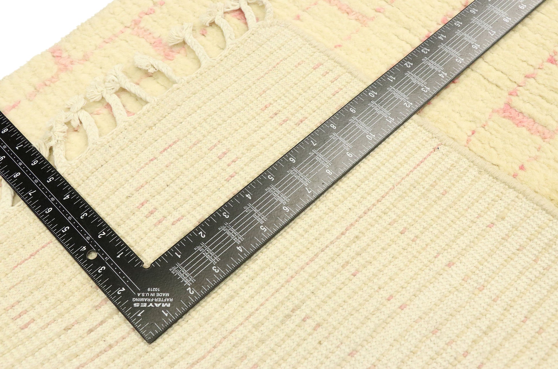 3 x 12 Soft Pink Moroccan Rug 80606