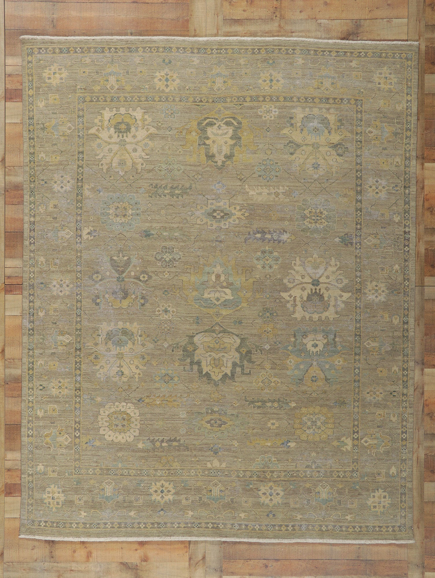 8 x 10 Vintage-Inspired Oushak Rug 30830