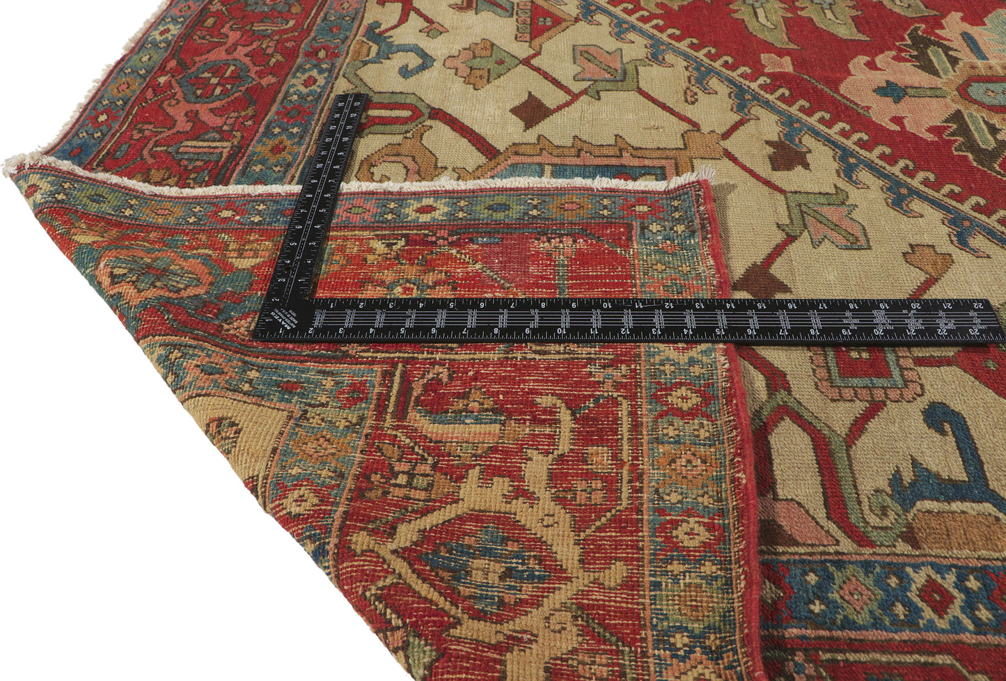 9 x 12 Antique Persian Serapi Rug 74972