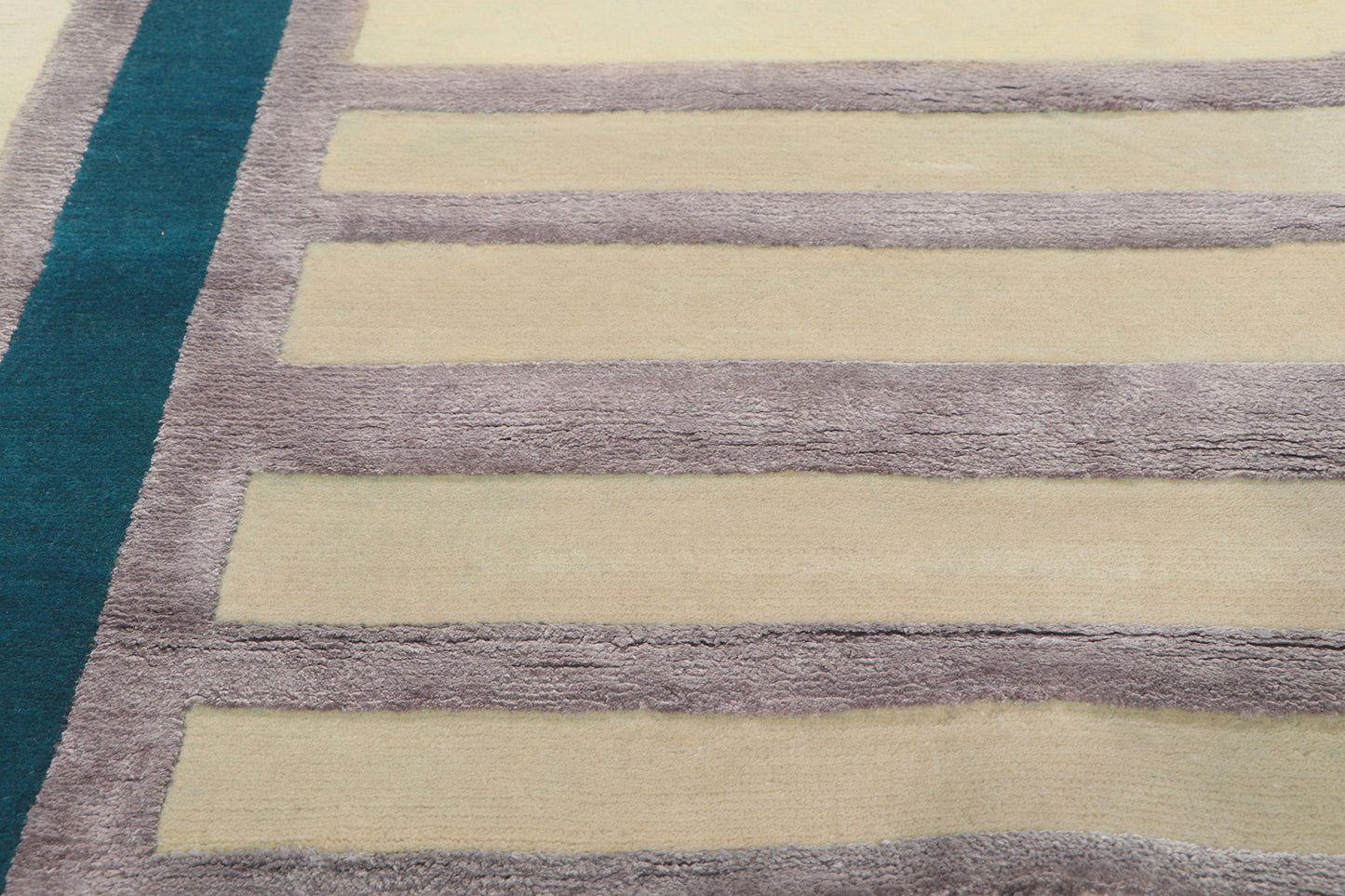 9 x 12 Retro Modern High-Low Rug 30876