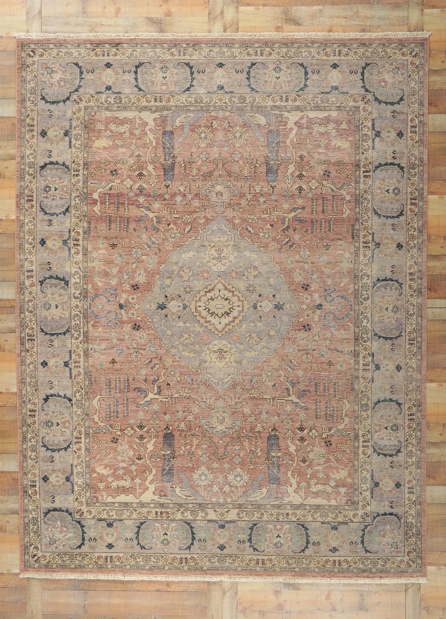 9 x 12 Vintage-Inspired Distressed Rug 30777