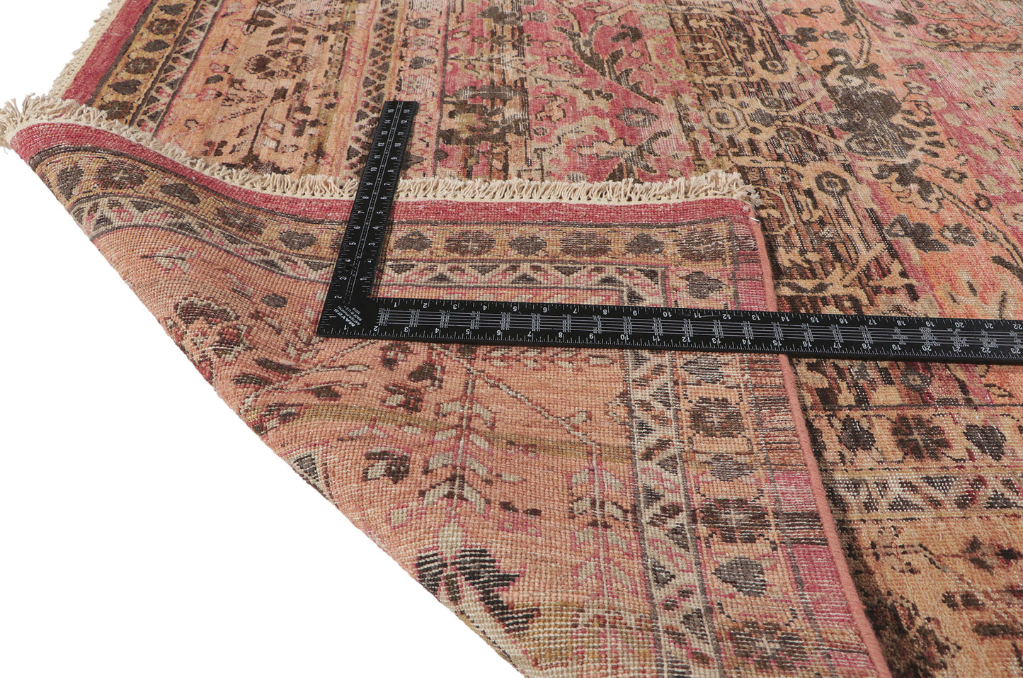 9 x 12 Vintage-Inspired Distressed Rug 30778