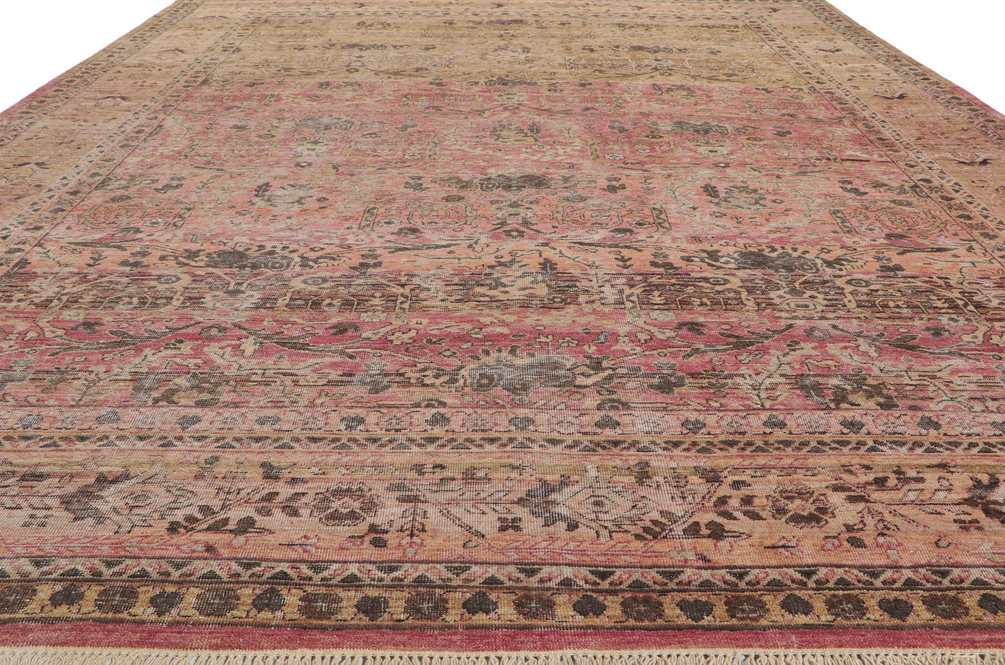 9 x 12 Vintage-Inspired Distressed Rug 30778