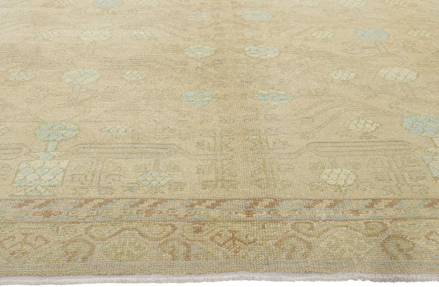 9 x 10 Turkish Khotan Rug 51624