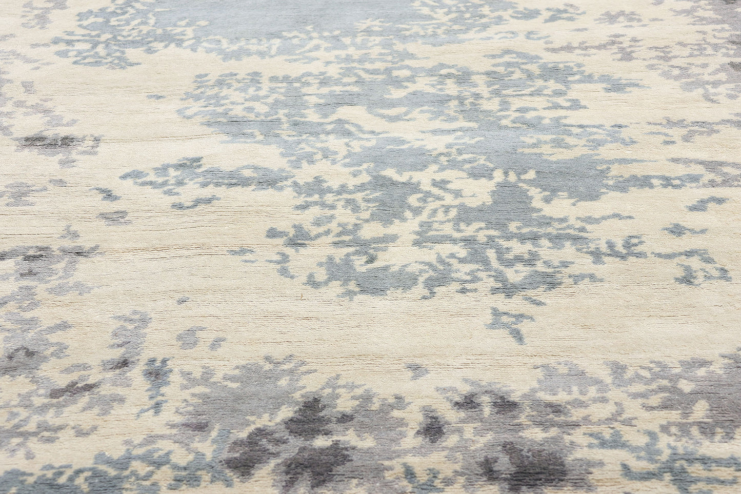 8 x 10 Contemporary Abstract Erased Damask Rug 31137