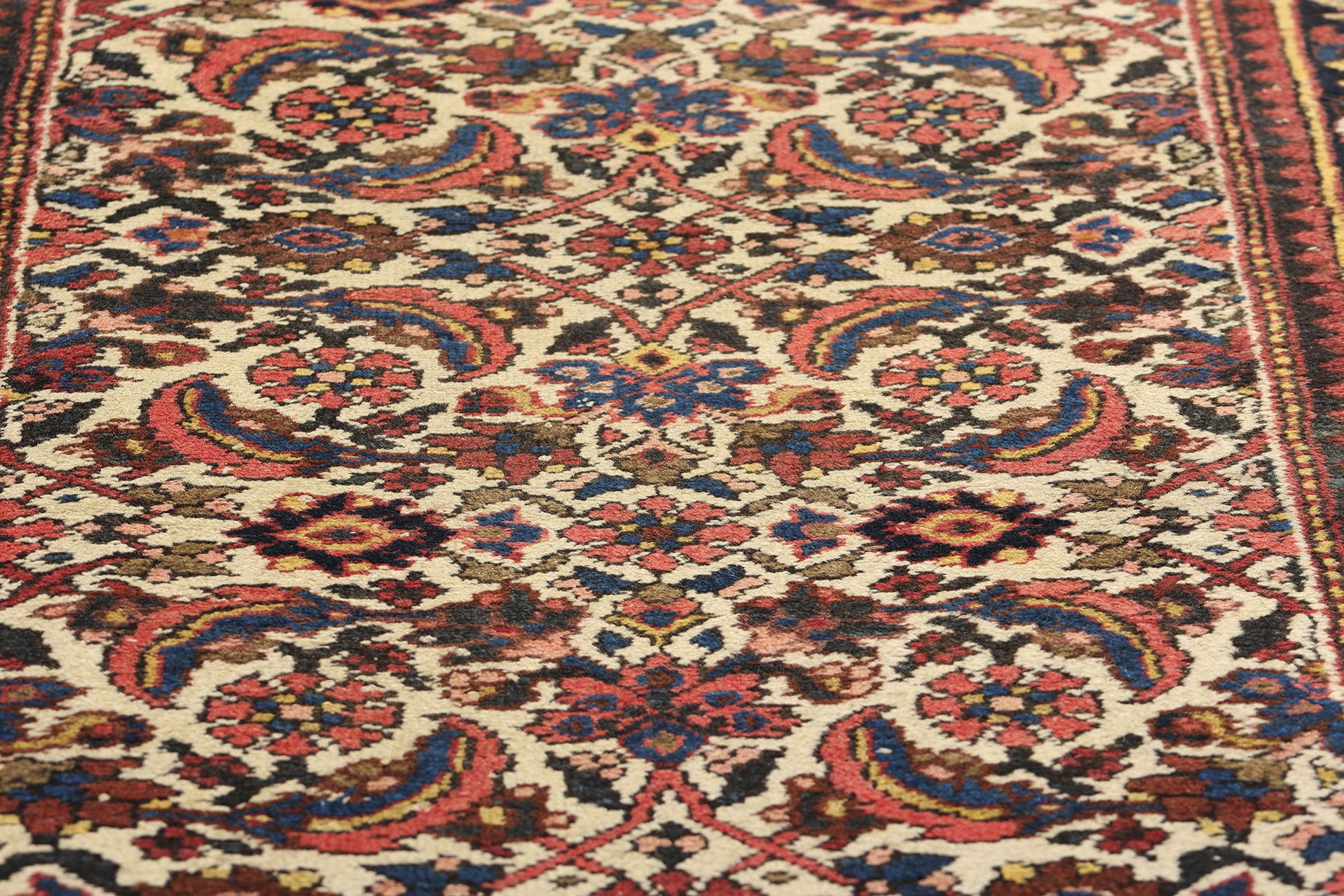 3 x 4 Antique Ivory Persian Hamadan Rug 78419