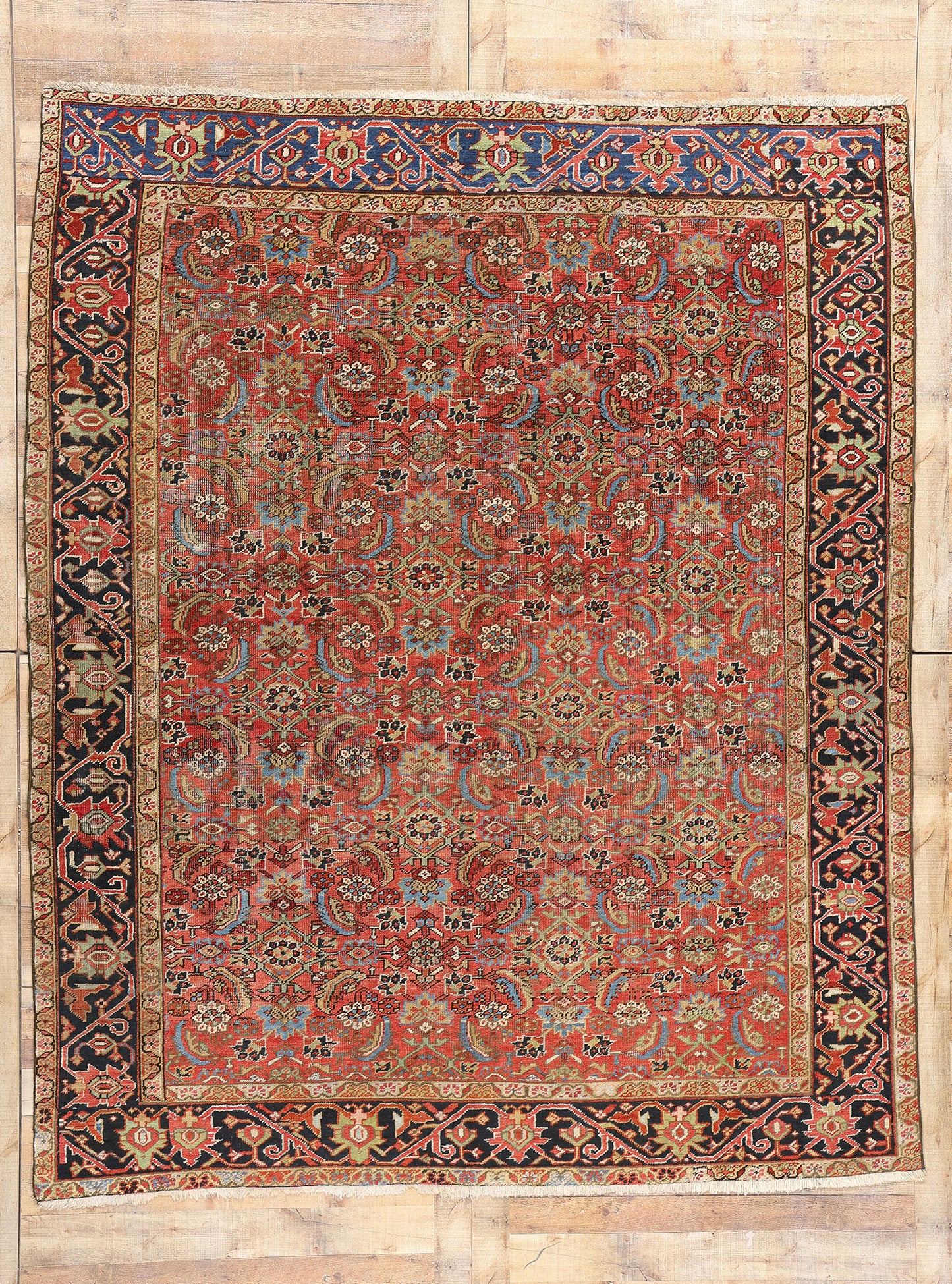 8 x 10 Antique Persian Heriz Rug 90005