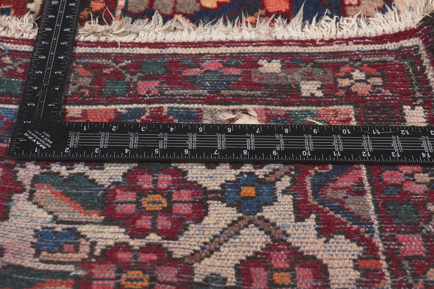 10 x 13 Antique Persian Bakhtiari Rug 78570