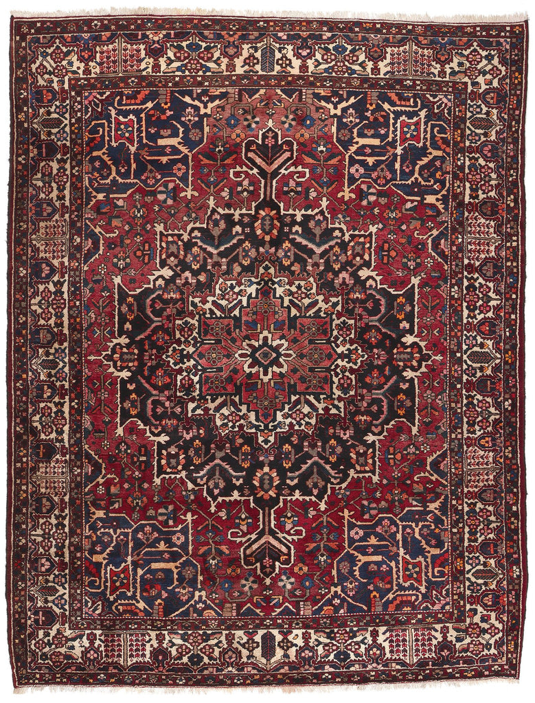 10 x 13 Antique Persian Bakhtiari Rug 78570