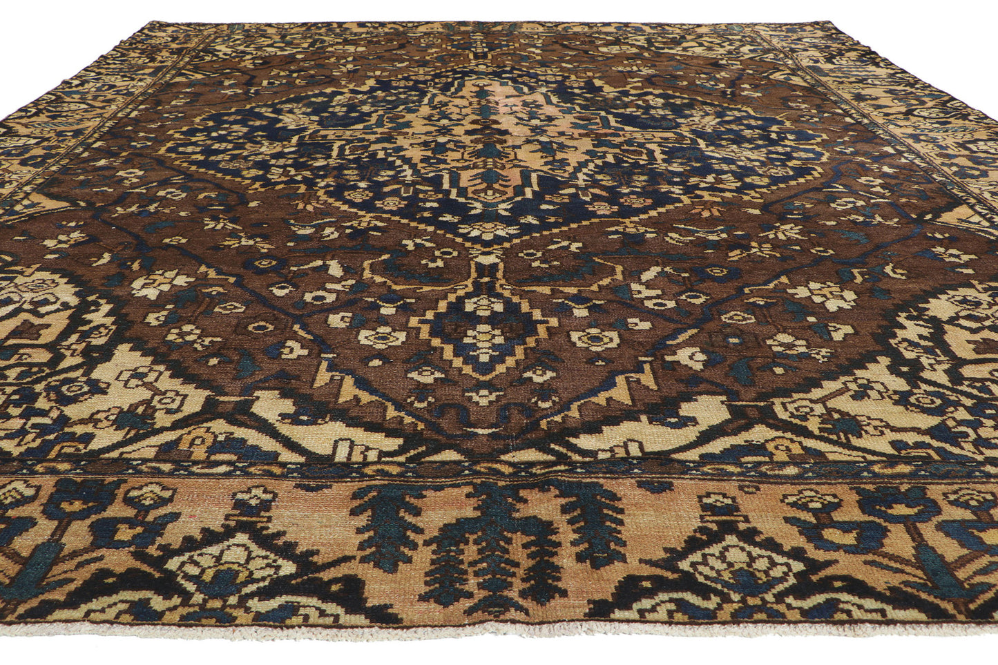 9 x 12 Antique Persian Bakhtiari Rug 53749