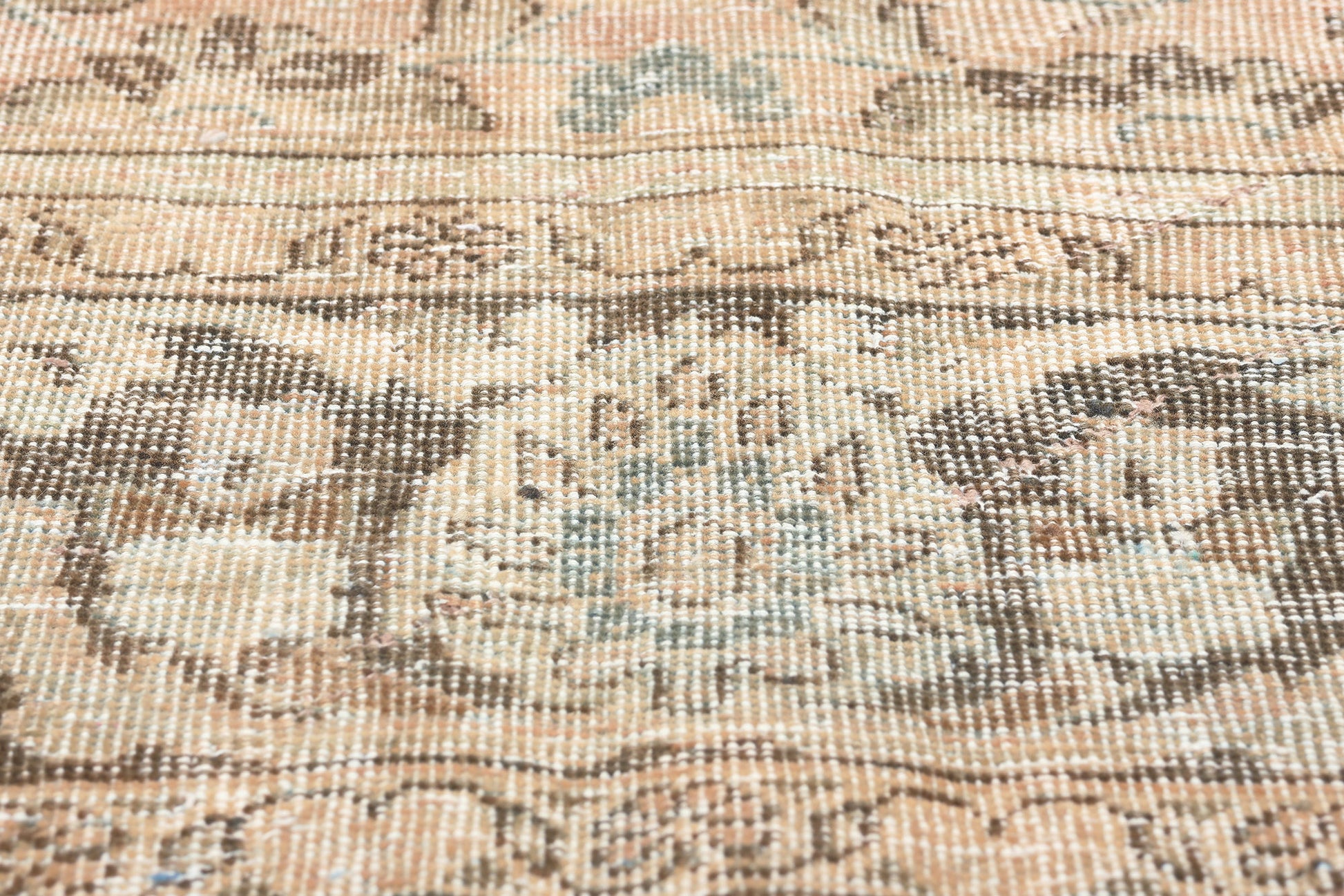 9 x 12 Antique-Worn Persian Mahal Rug 61268