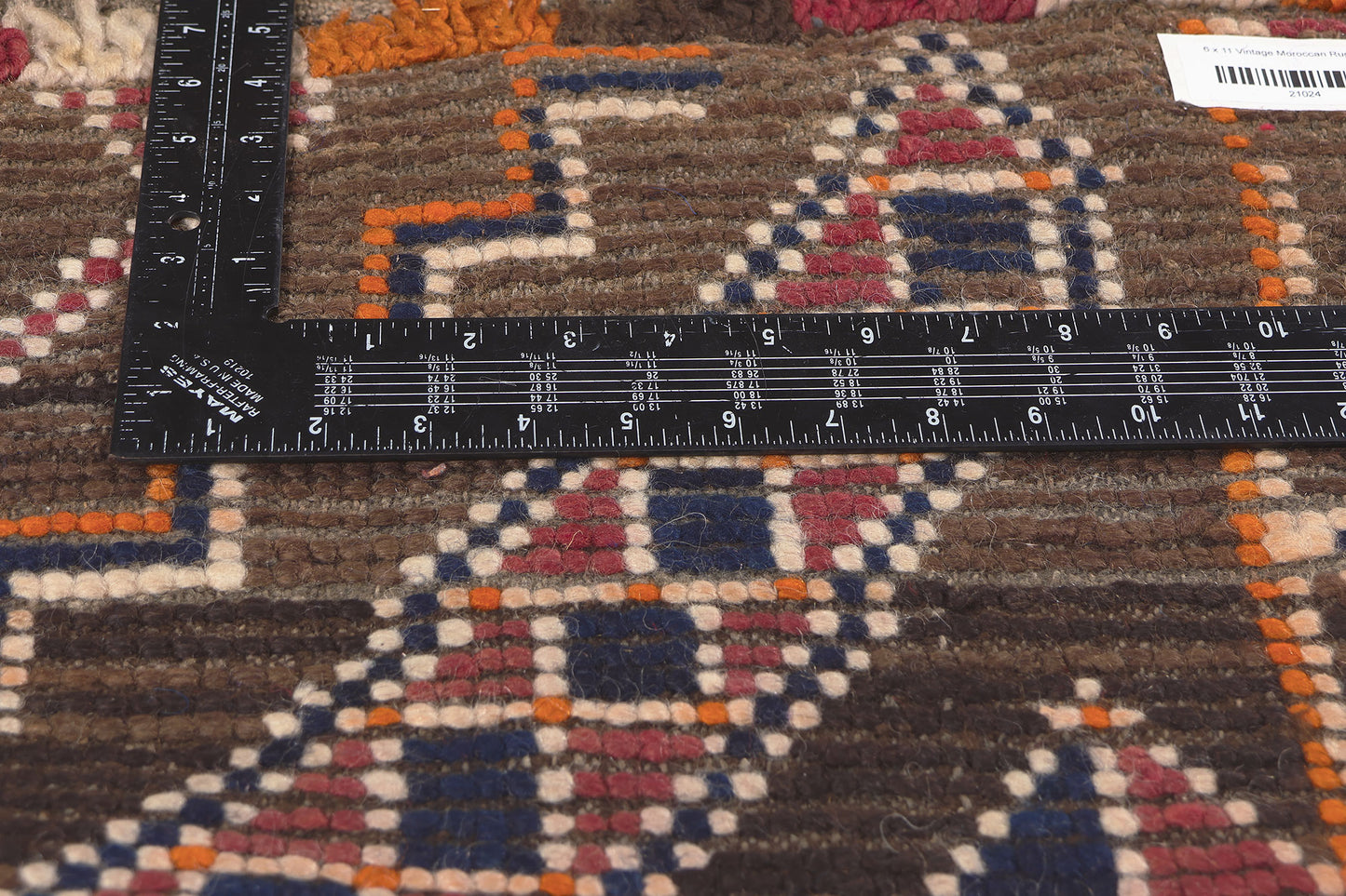 6 x 11 Vintage Brown Beni MGuild Moroccan Rug 21024